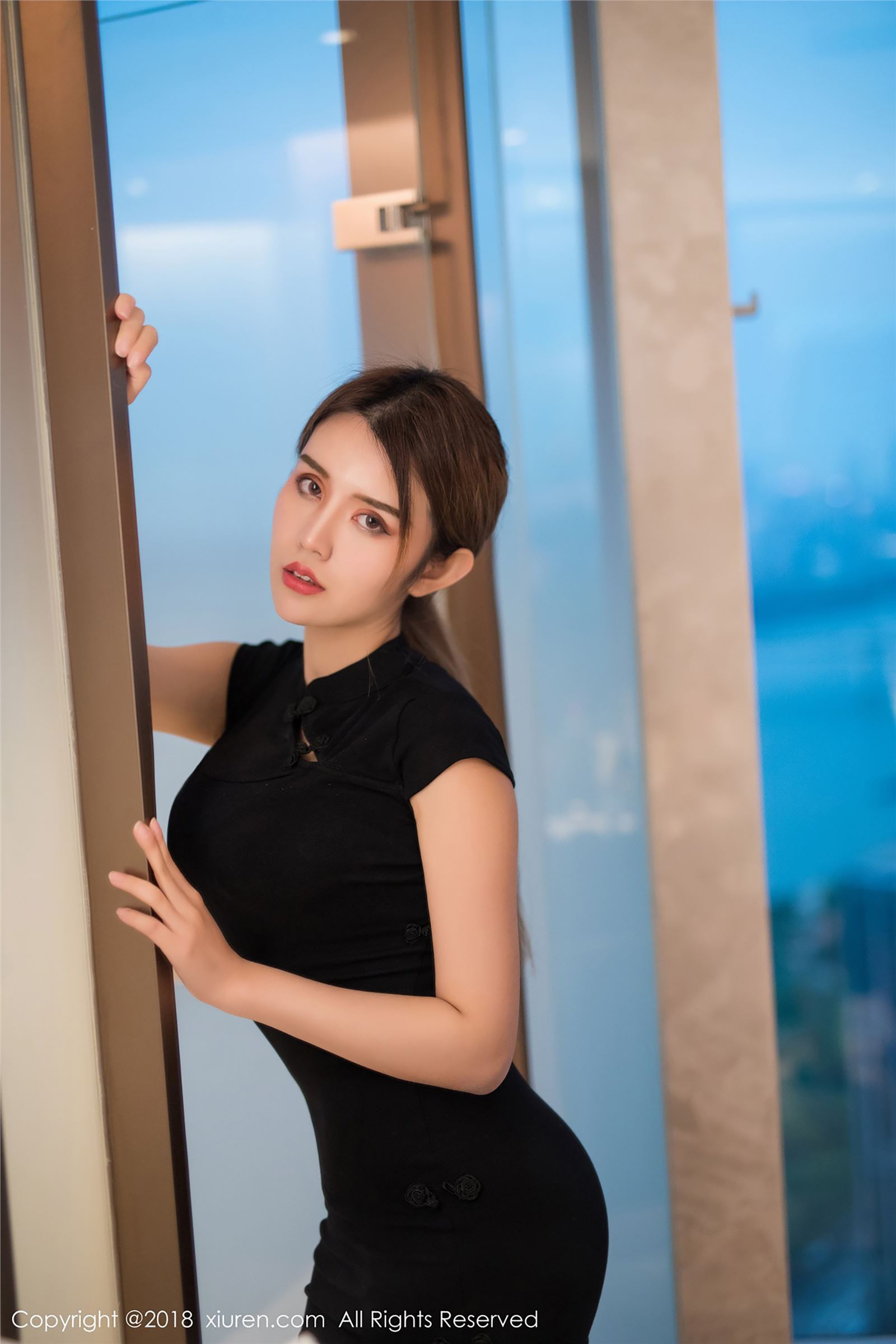 [XIUREN秀人网]2018.11.15 No.1231 Cris卓娅祺