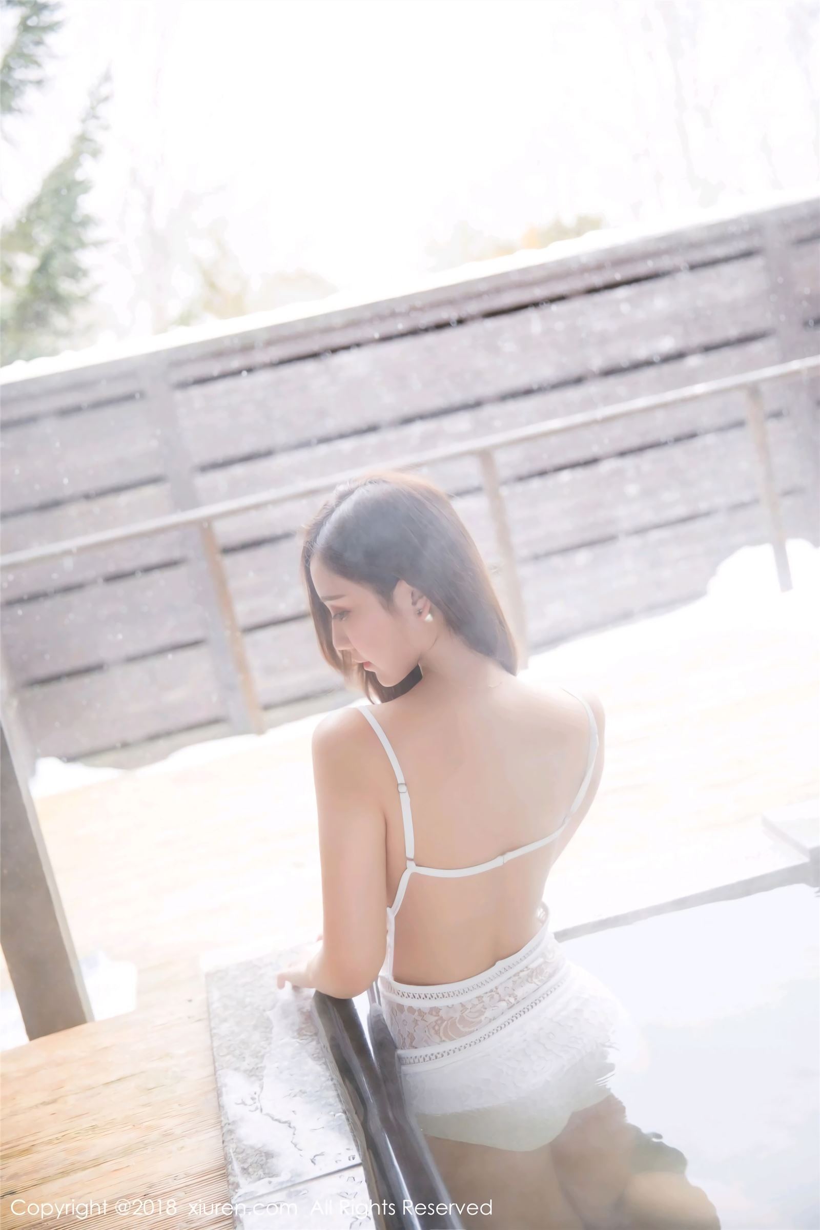 [XIUREN秀人网]2018.11.20 No.1236 淼淼萌萌哒