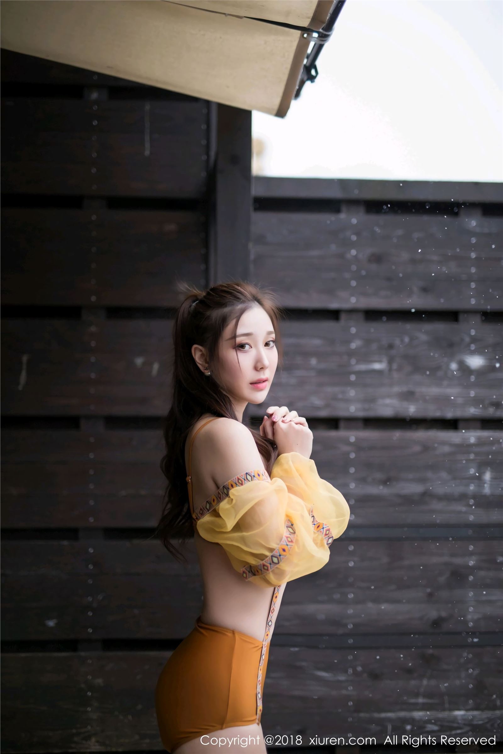 [XIUREN秀人网]2018.11.20 No.1236 淼淼萌萌哒