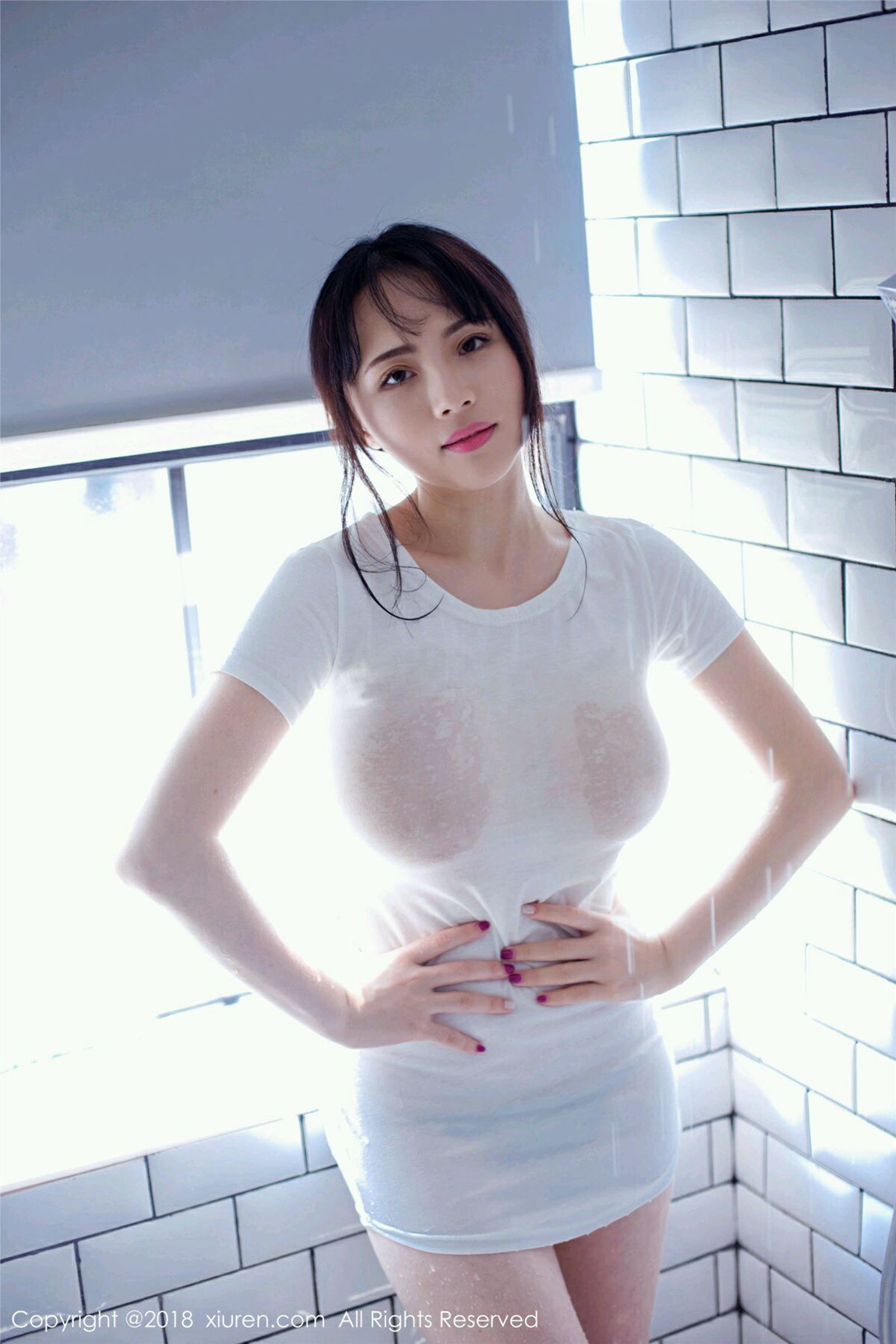 [XIUREN秀人网]2018.11.26 No.1240 瑞瑞ruirui