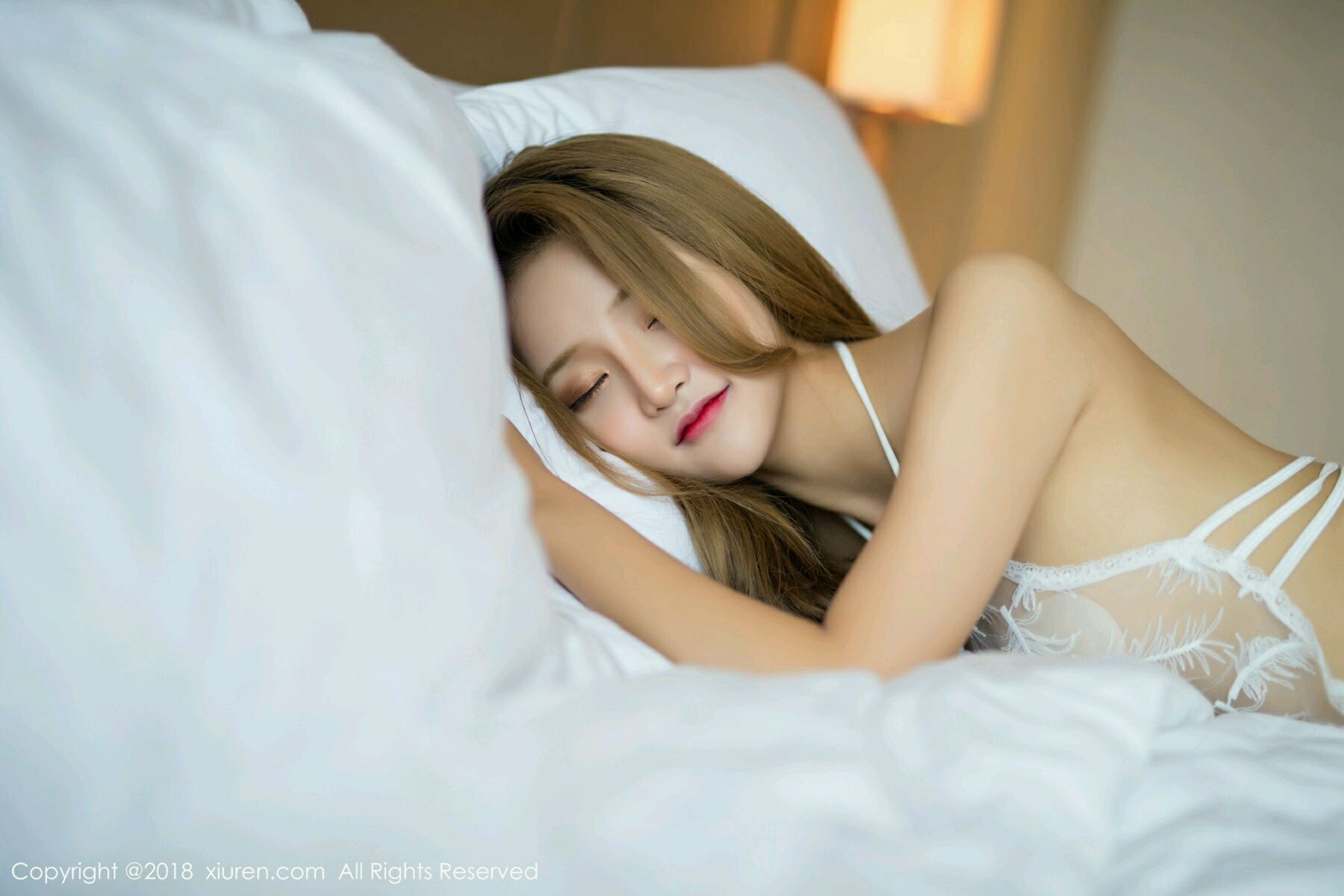 [XIUREN秀人网]2018.11.28 No.1244 Miko酱