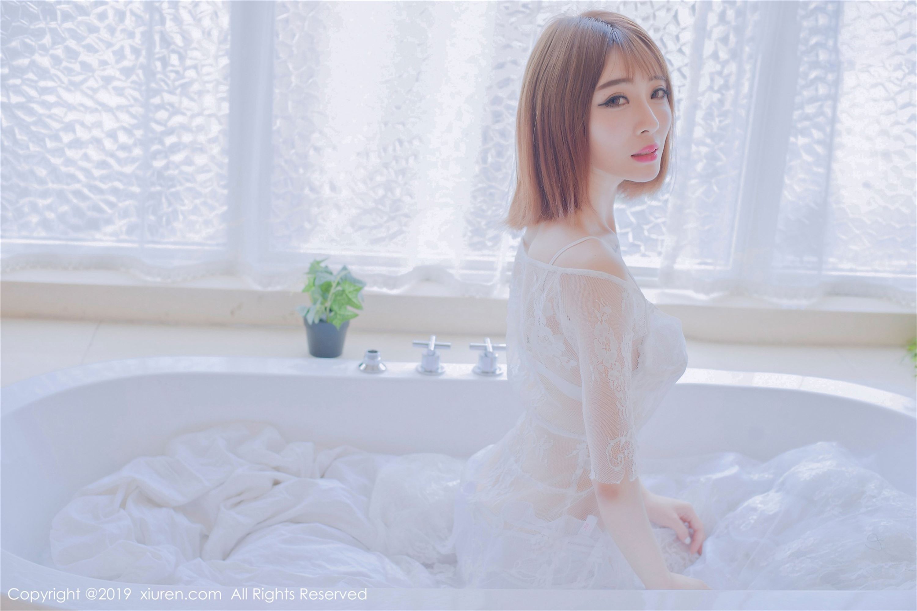 [XiuRen秀人网] 2019.04.19 No.1406 凌萍儿