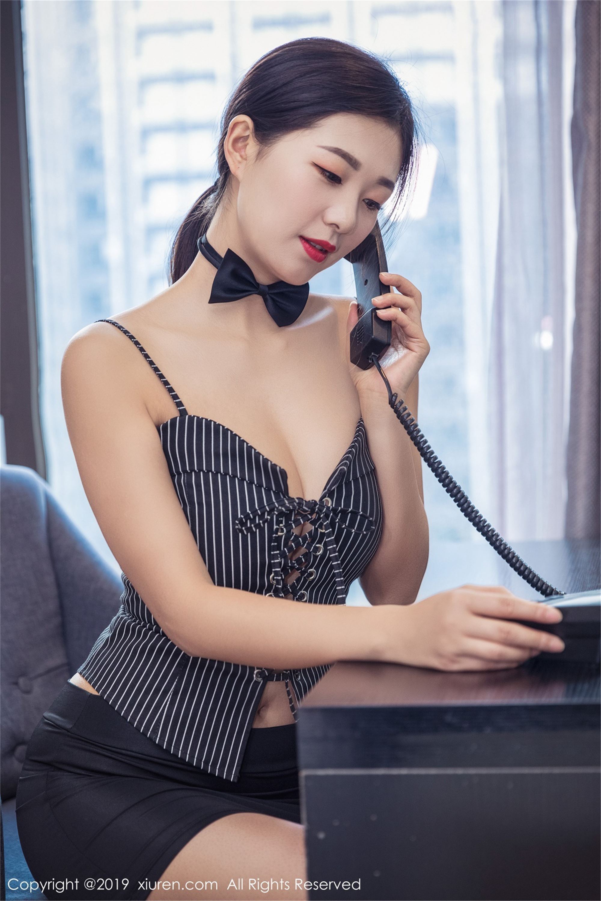 [XIUREN秀人网] 2019.04.25 No.1417 宋-KiKi