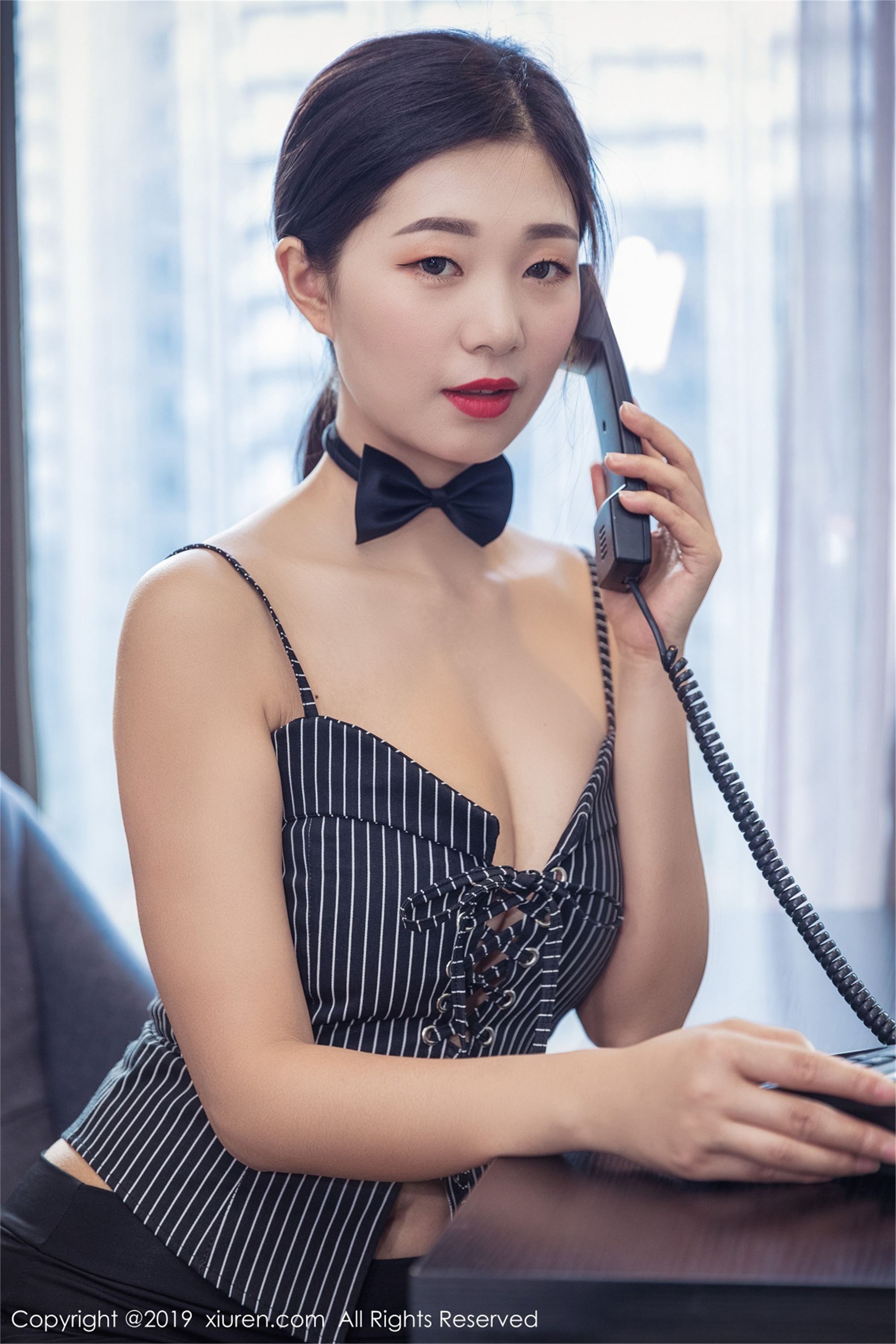 [XIUREN秀人网] 2019.04.25 No.1417 宋-KiKi