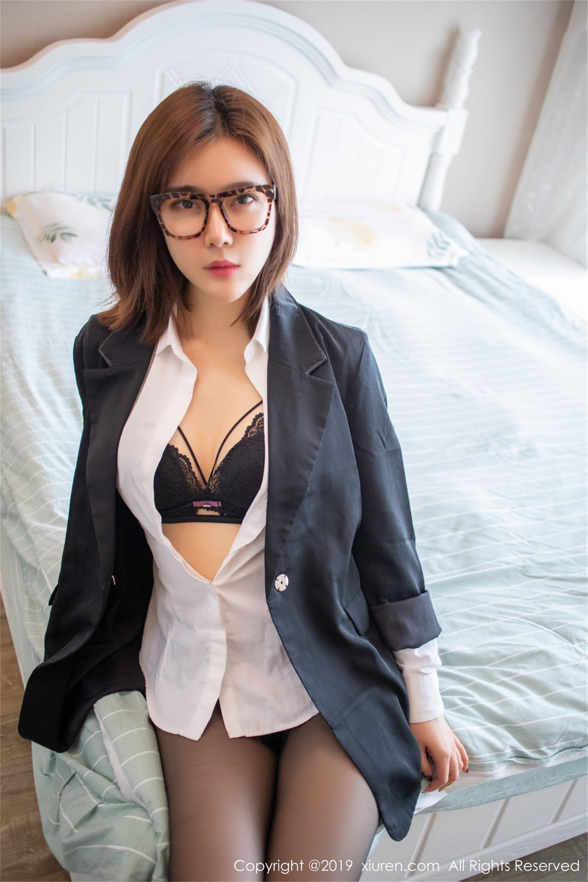 [XIUREN秀人网] 2019.05.09 No.1439 Yomi悠蜜