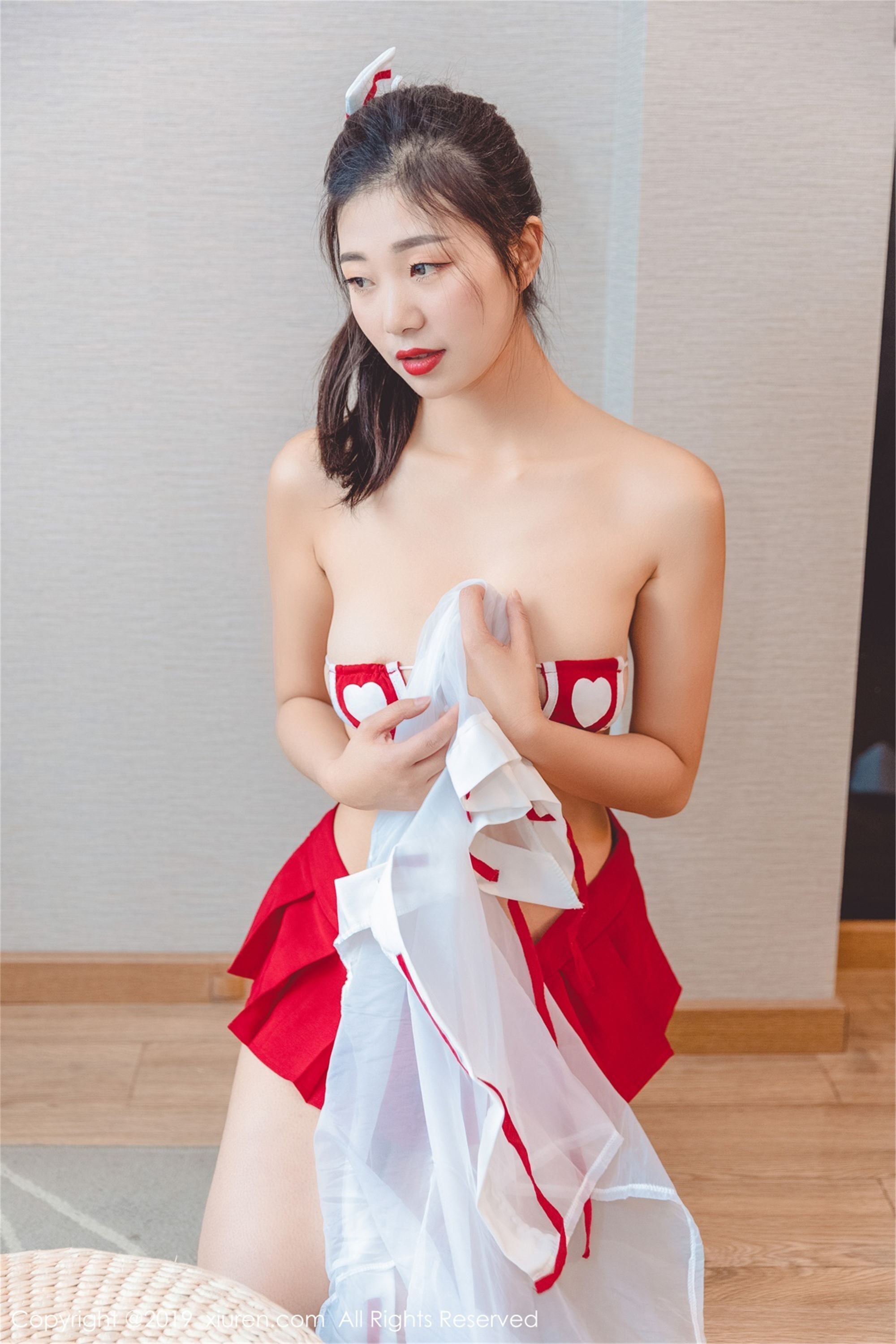 [XIUREN秀人网] 2019.05.14 No.1447 宋-KiKi