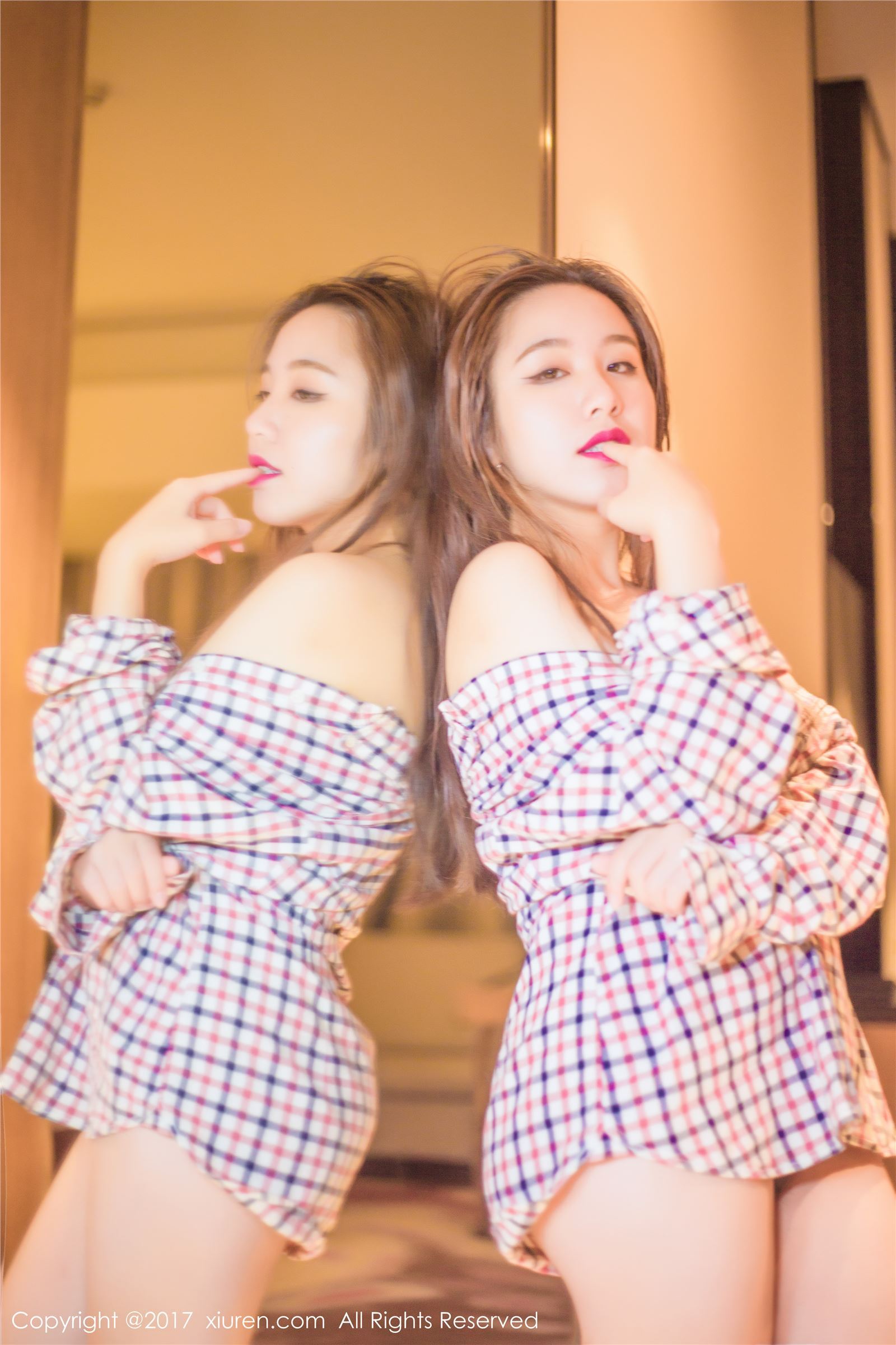 [XIUREN秀人网]2017.09.28 No.823 吃白菜的vi菜菜