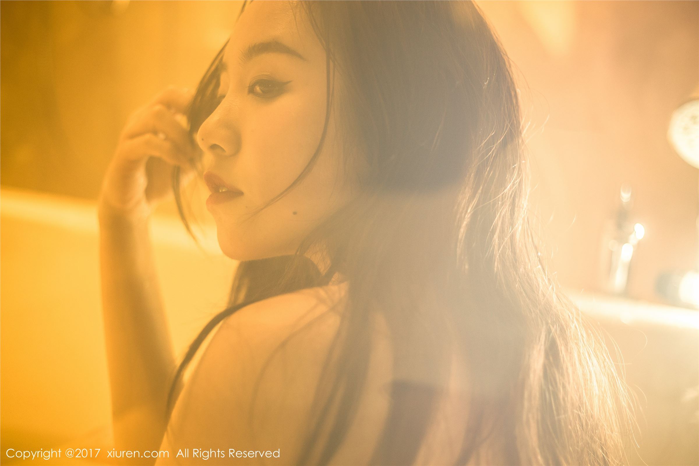 [XIUREN秀人网]2017.09.28 No.823 吃白菜的vi菜菜