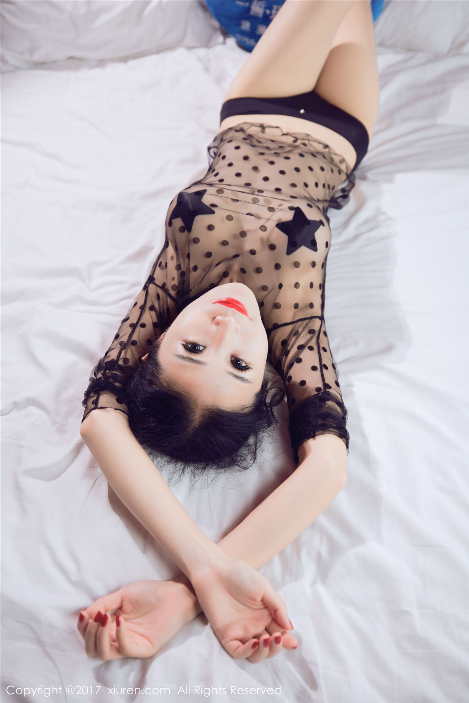 [XIUREN秀人网]2017.10.19 No.833 馨怡