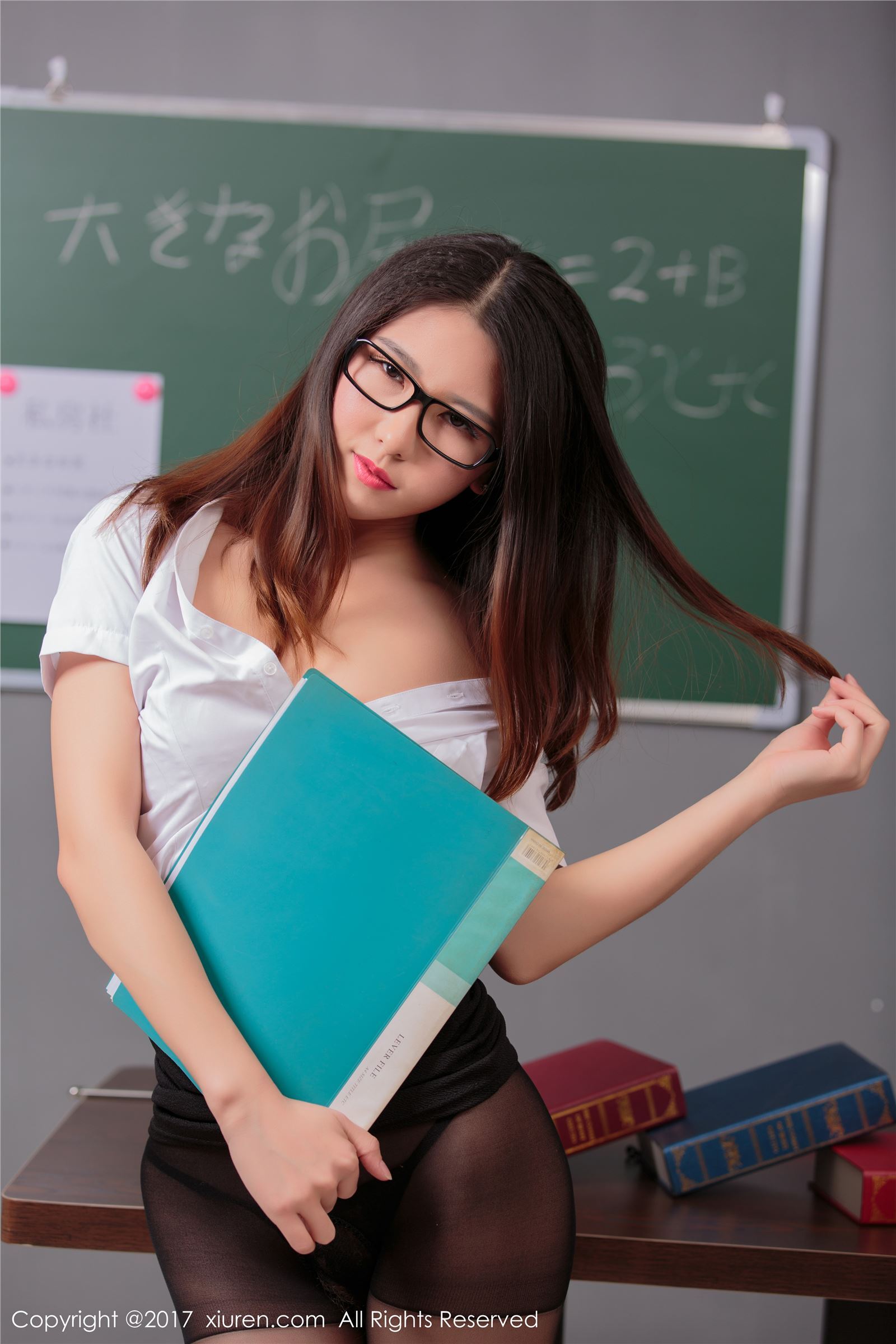 [XIUREN秀人网]2017.12.13 No.869 糖果儿