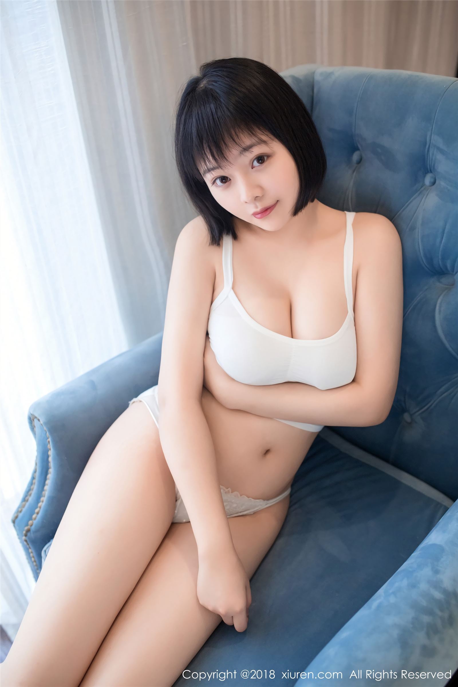 [XIUREN秀人网]写真 2018.01.08 No.889 G乳少女 赤间菀枫