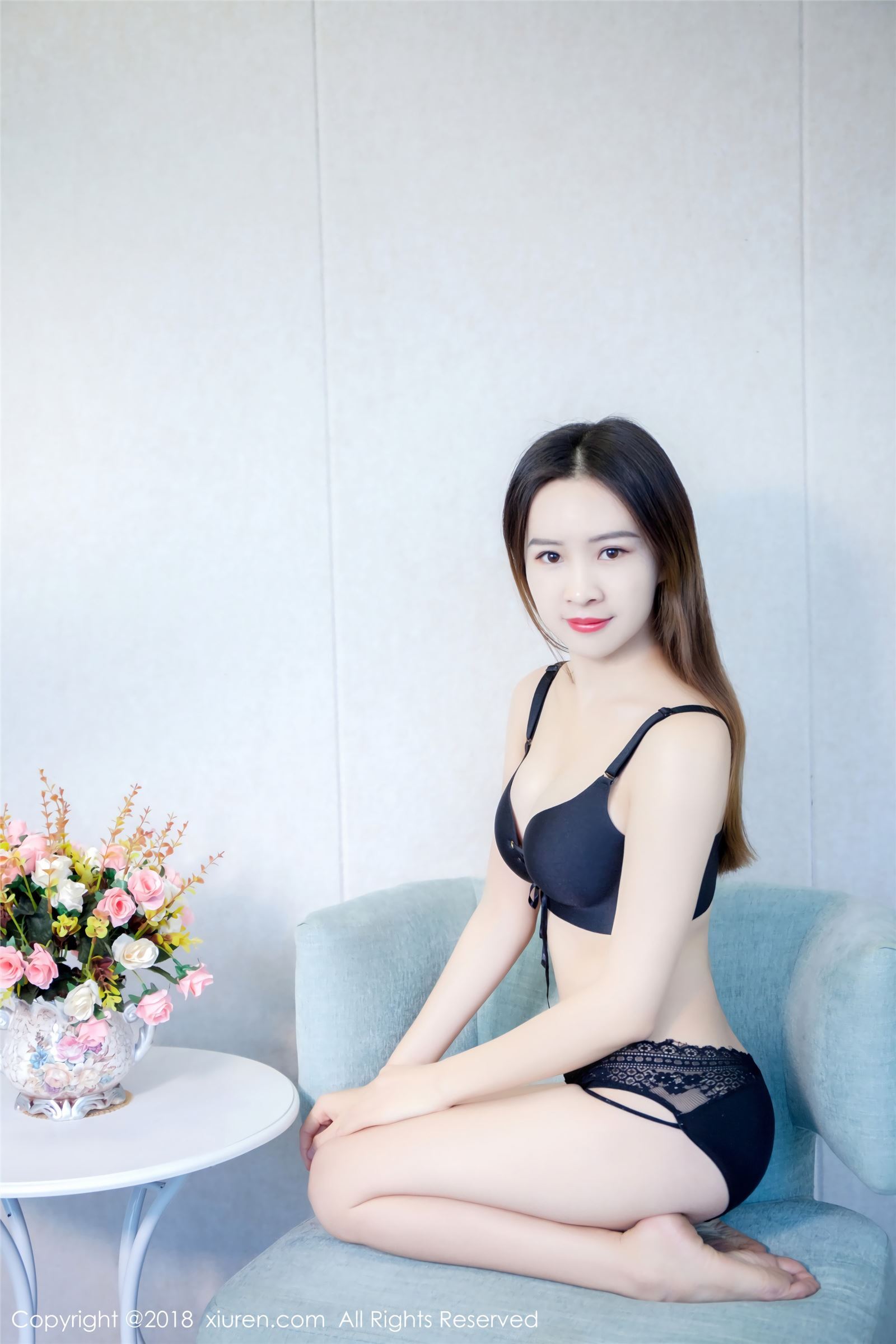 [XIUREN秀人网]写真 2018.01.25 No.909 清纯型萝莉 涵涵猫