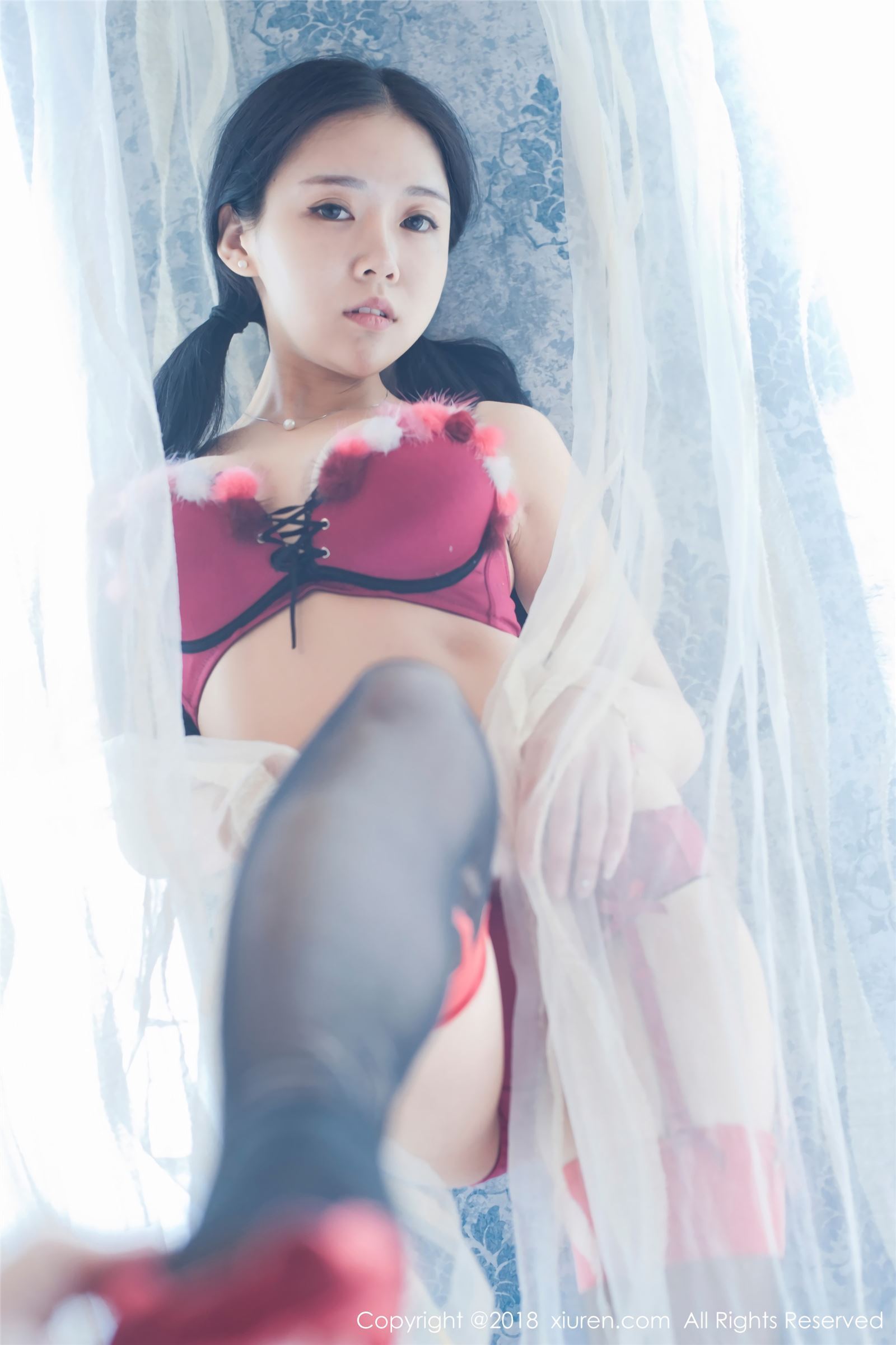 [XIUREN秀人网]写真 2018.02.09 No.932 日系学生服 红气球