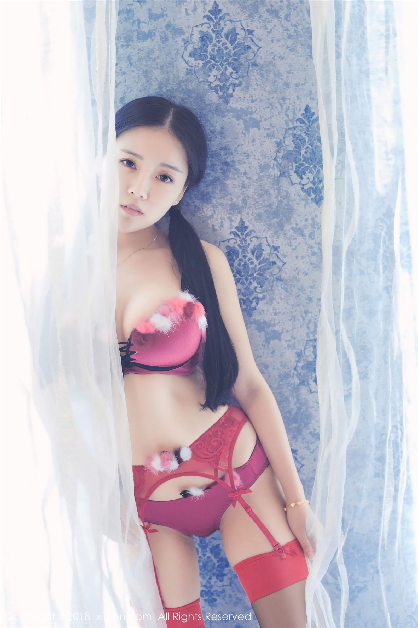 [XIUREN秀人网]写真 2018.02.09 No.932 日系学生服 红气球