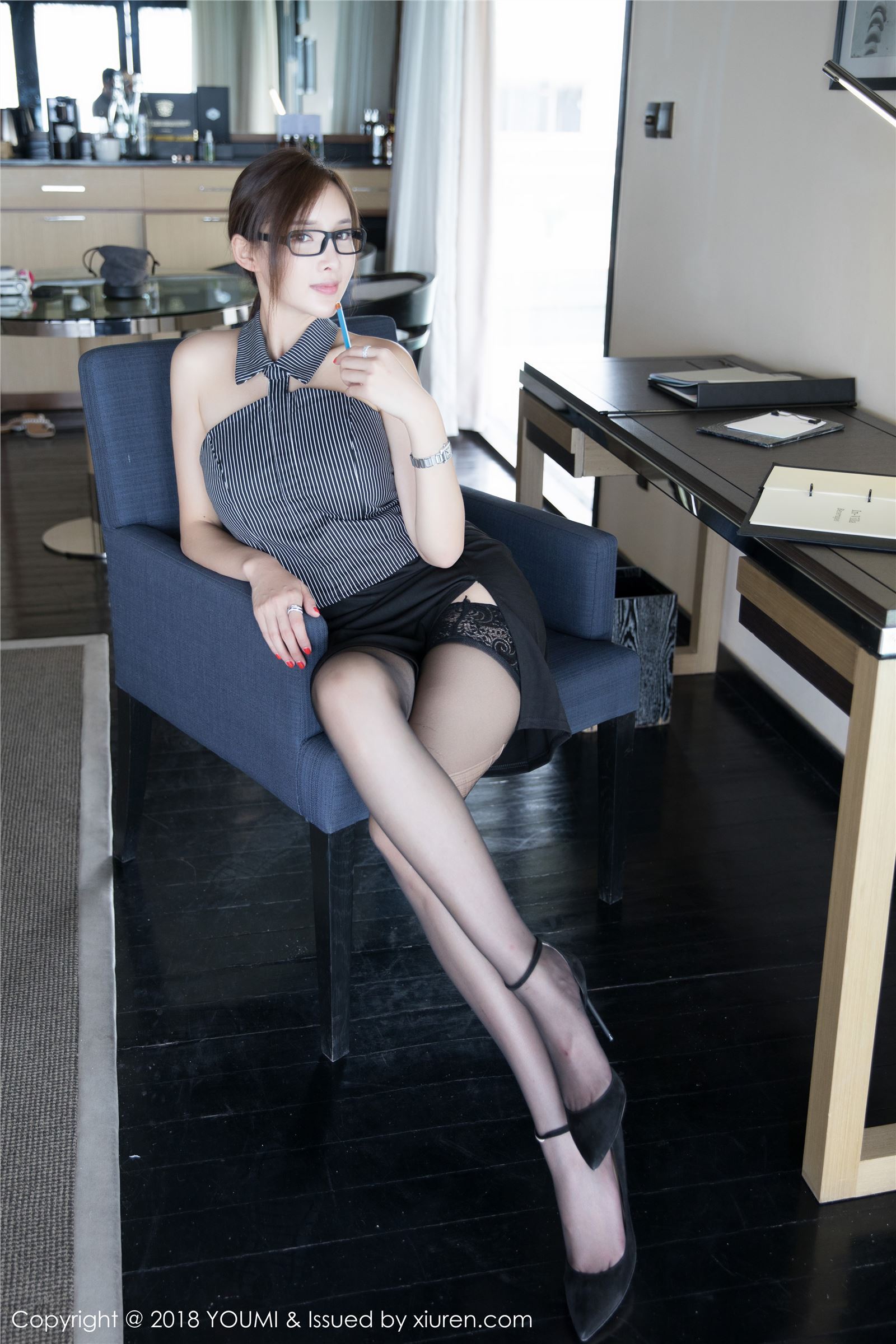 [YouMi尤蜜荟]2018.09.25 Vol.217 奶瓶土肥圆