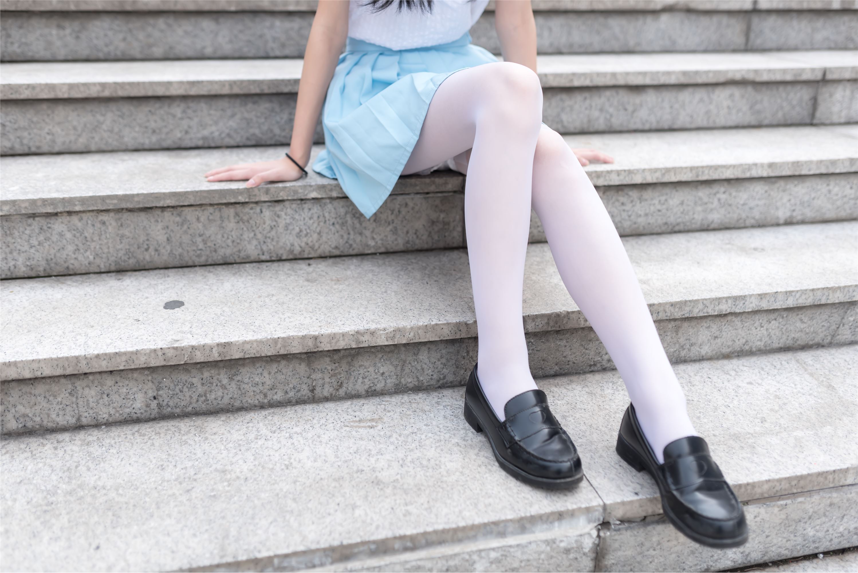 风之领域美女图片写真 028