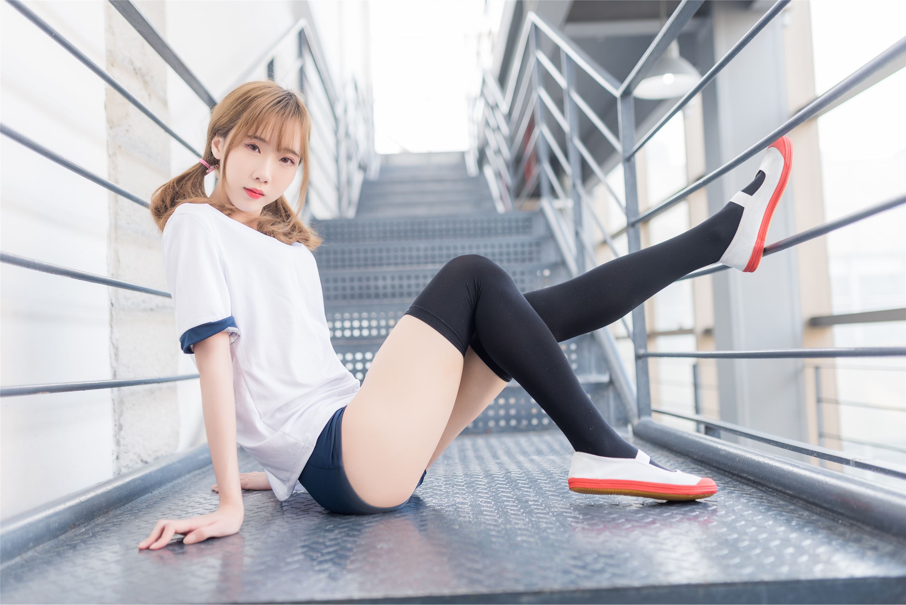 风之领域美女图片写真 032