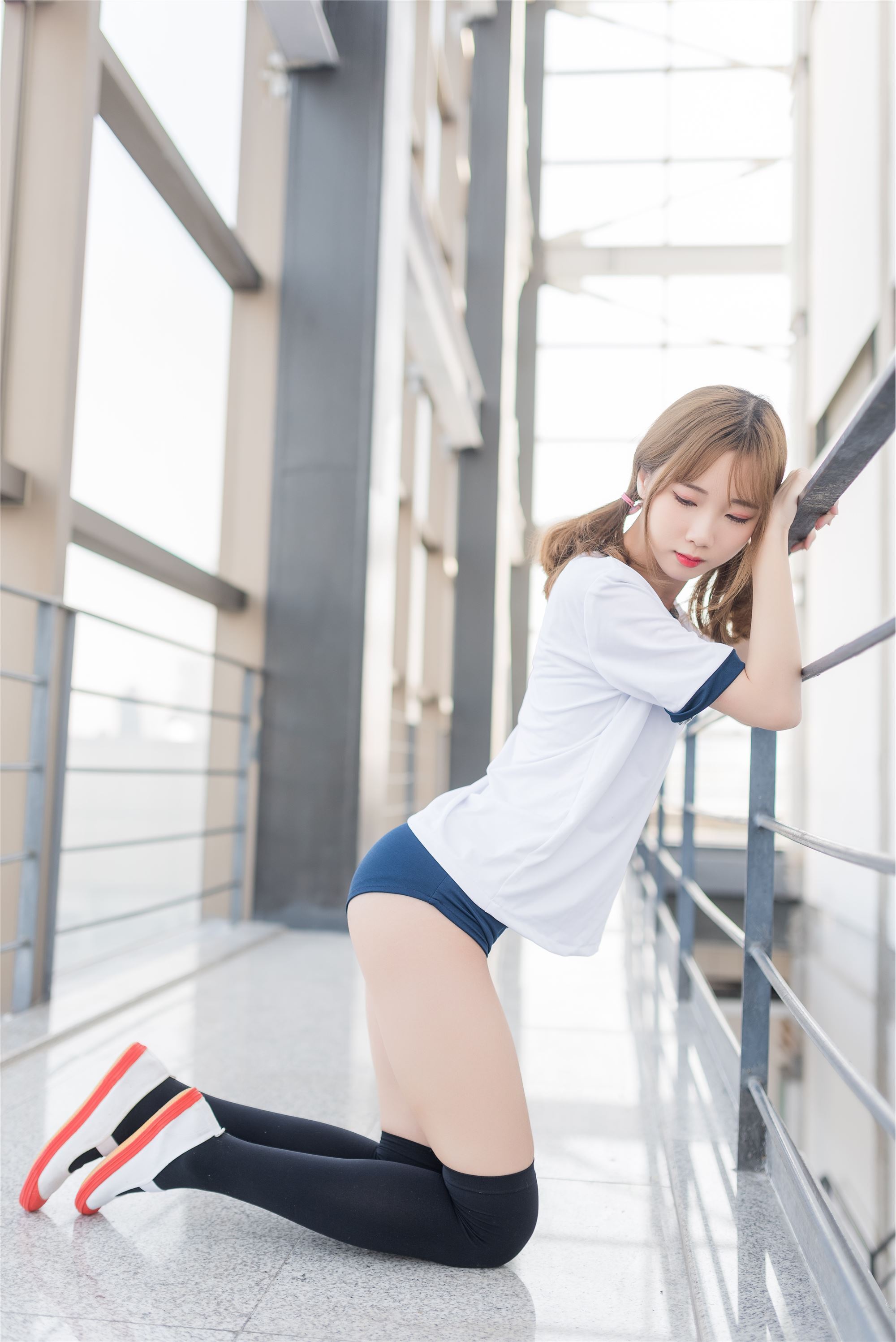 风之领域美女图片写真 032