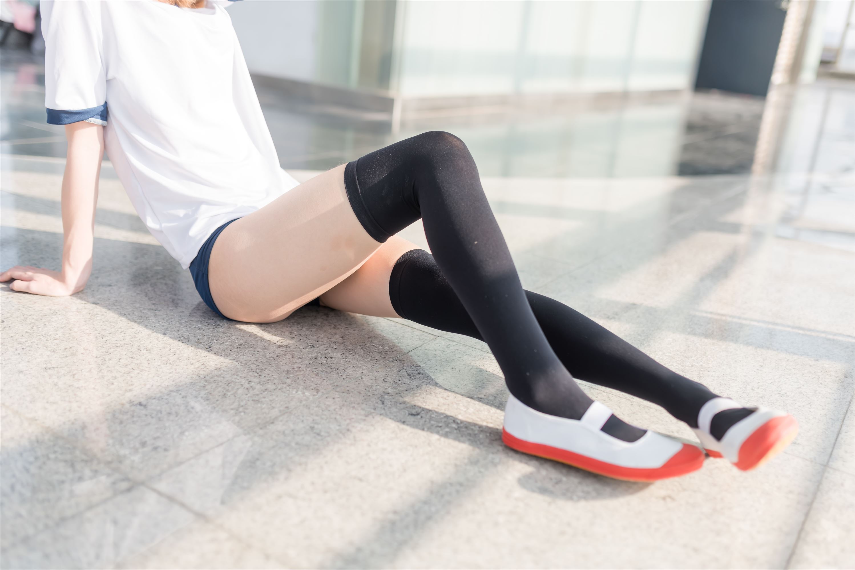 风之领域美女图片写真 032