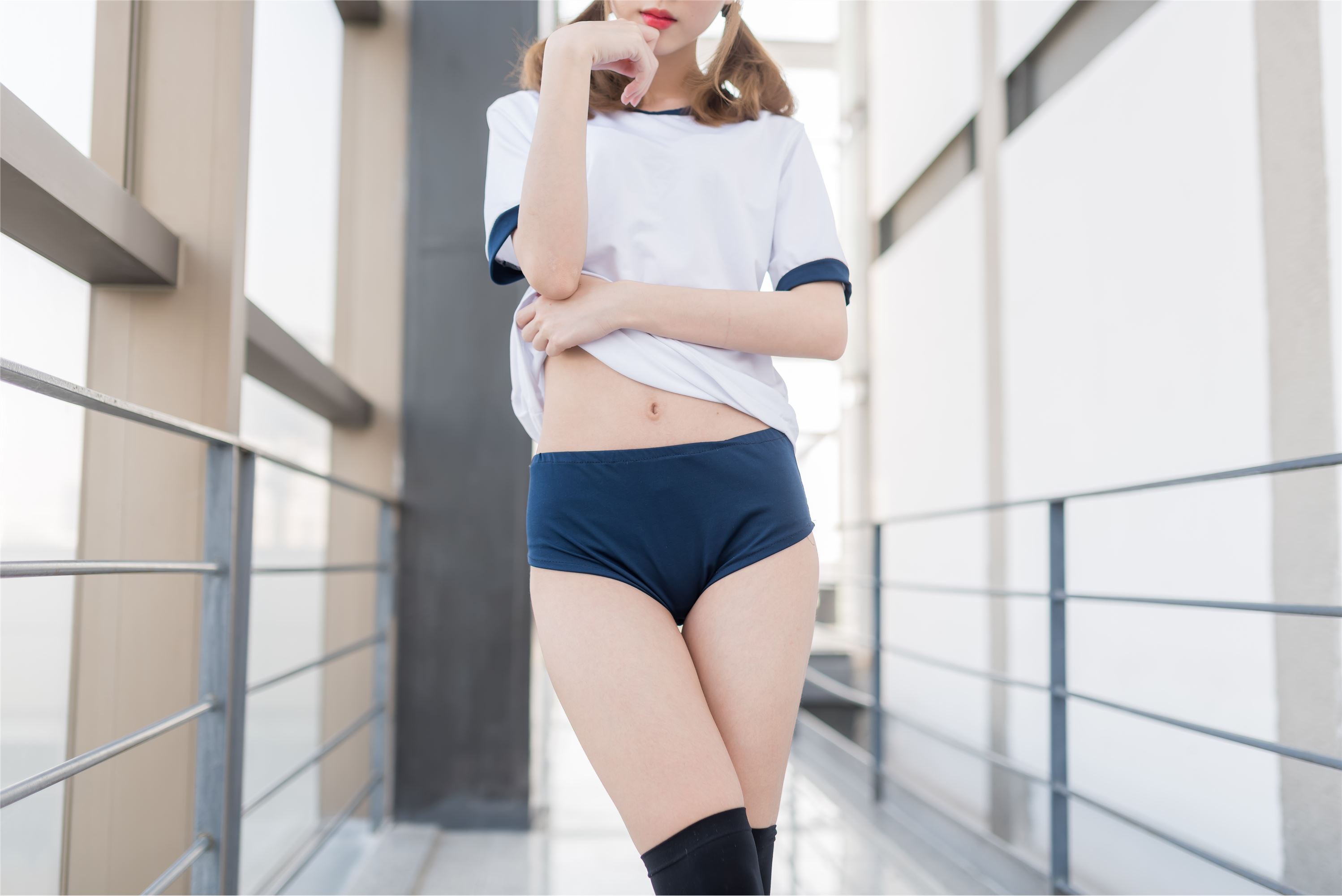 风之领域美女图片写真 032