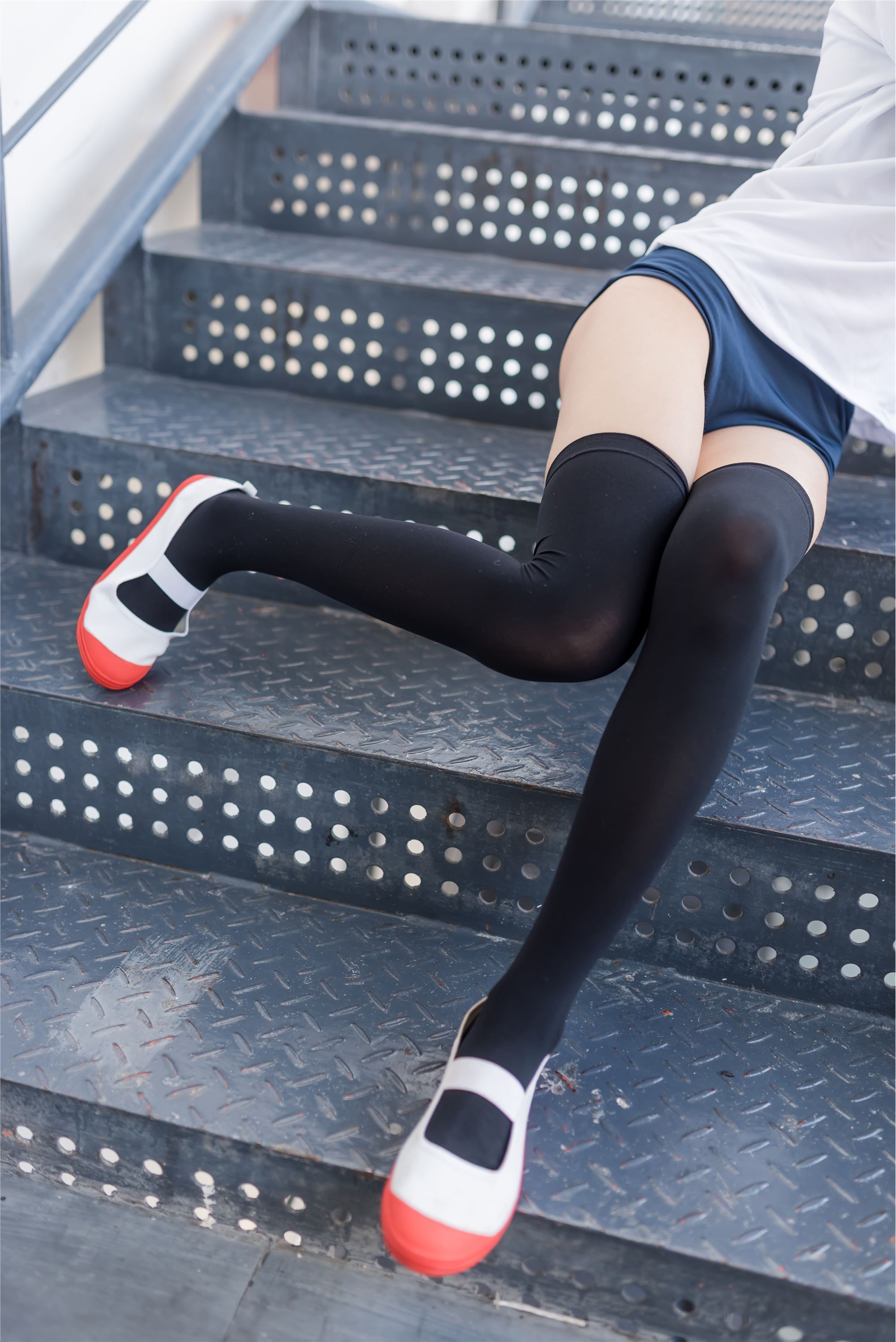 风之领域美女图片写真 032