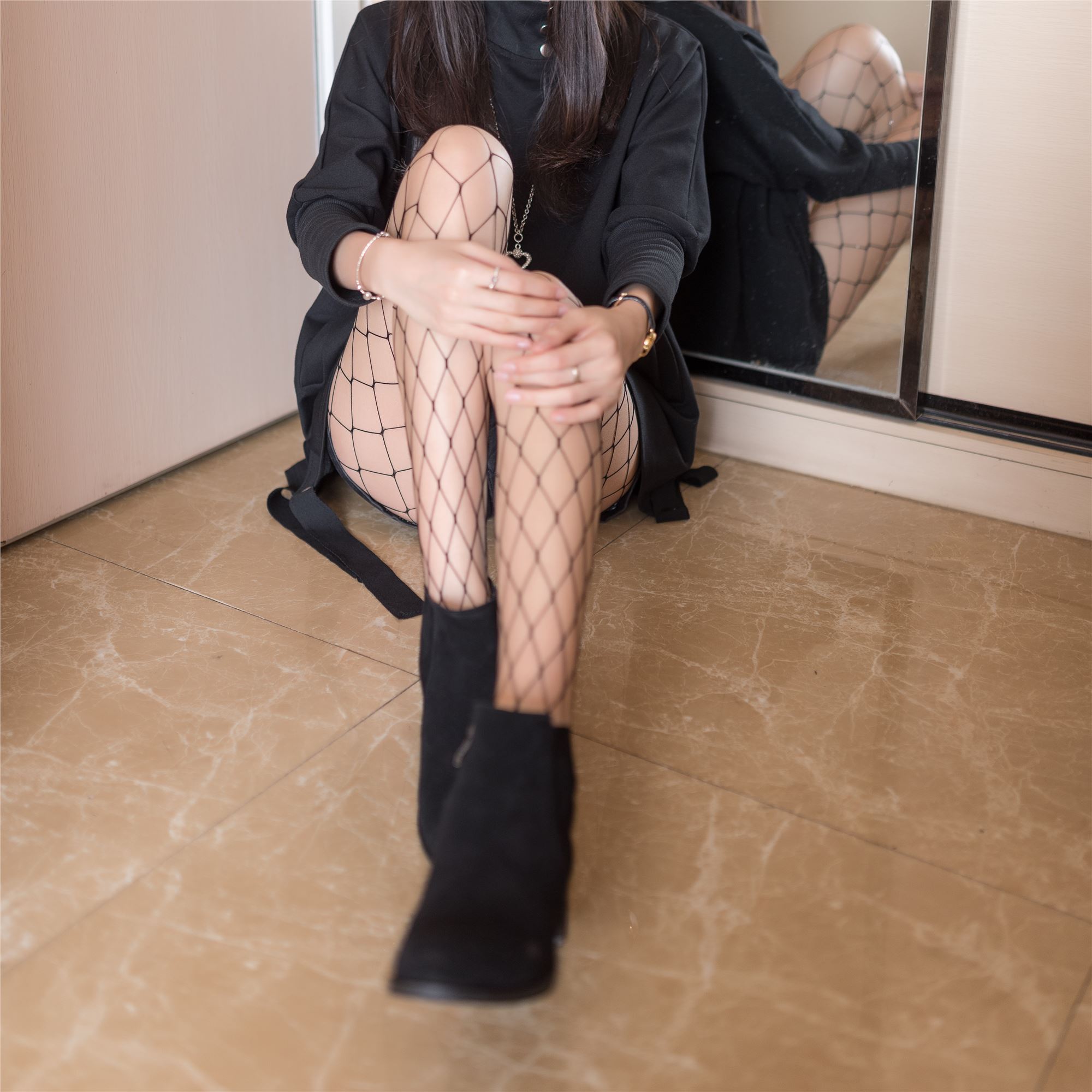 风之领域美女图片写真 033