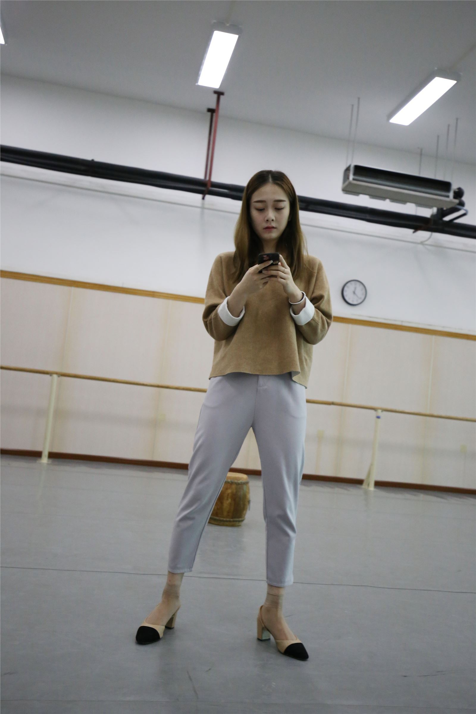 高中生-大西瓜套图 (50) 83P  ZXS-A224