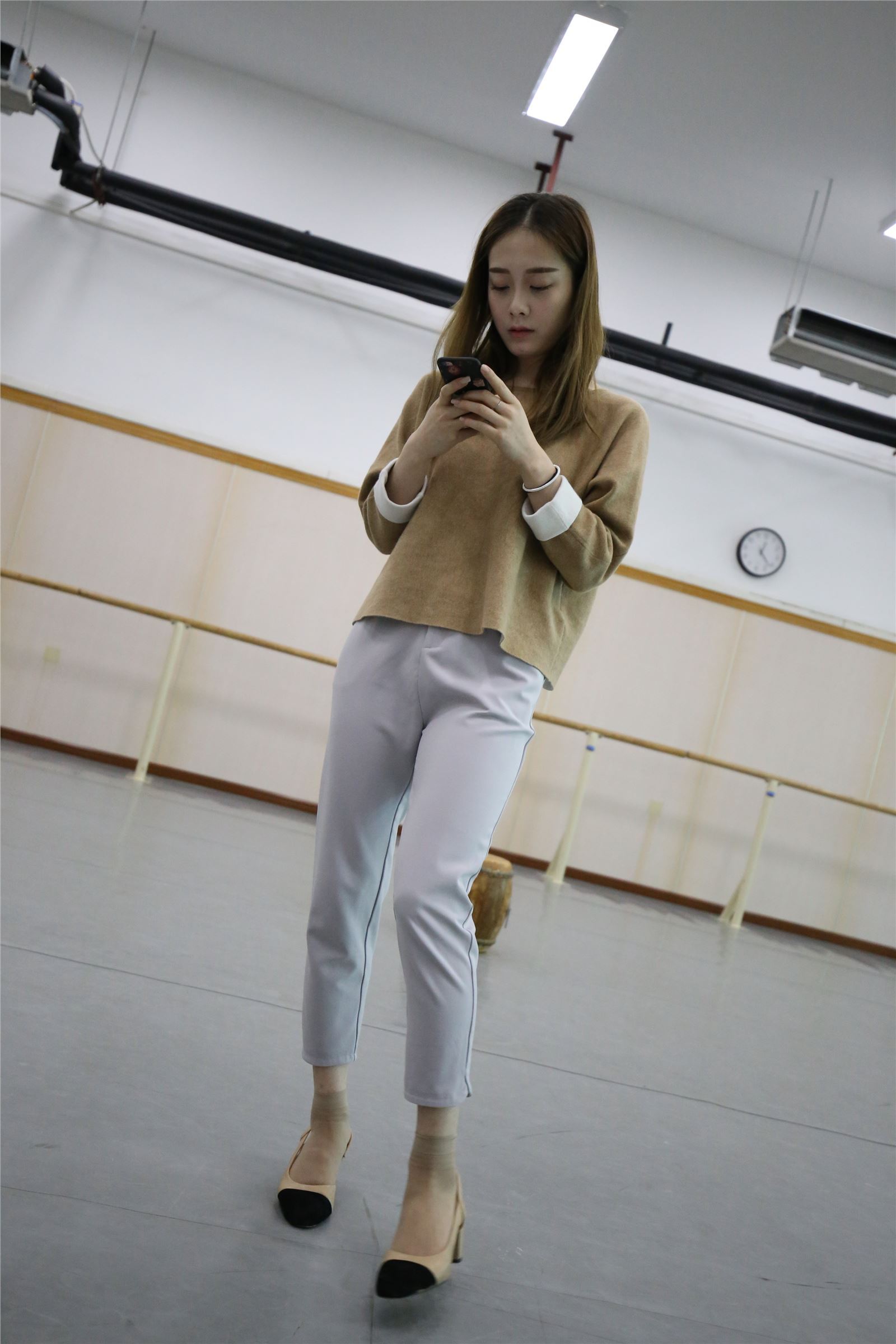 高中生-大西瓜套图 (50) 83P  ZXS-A224