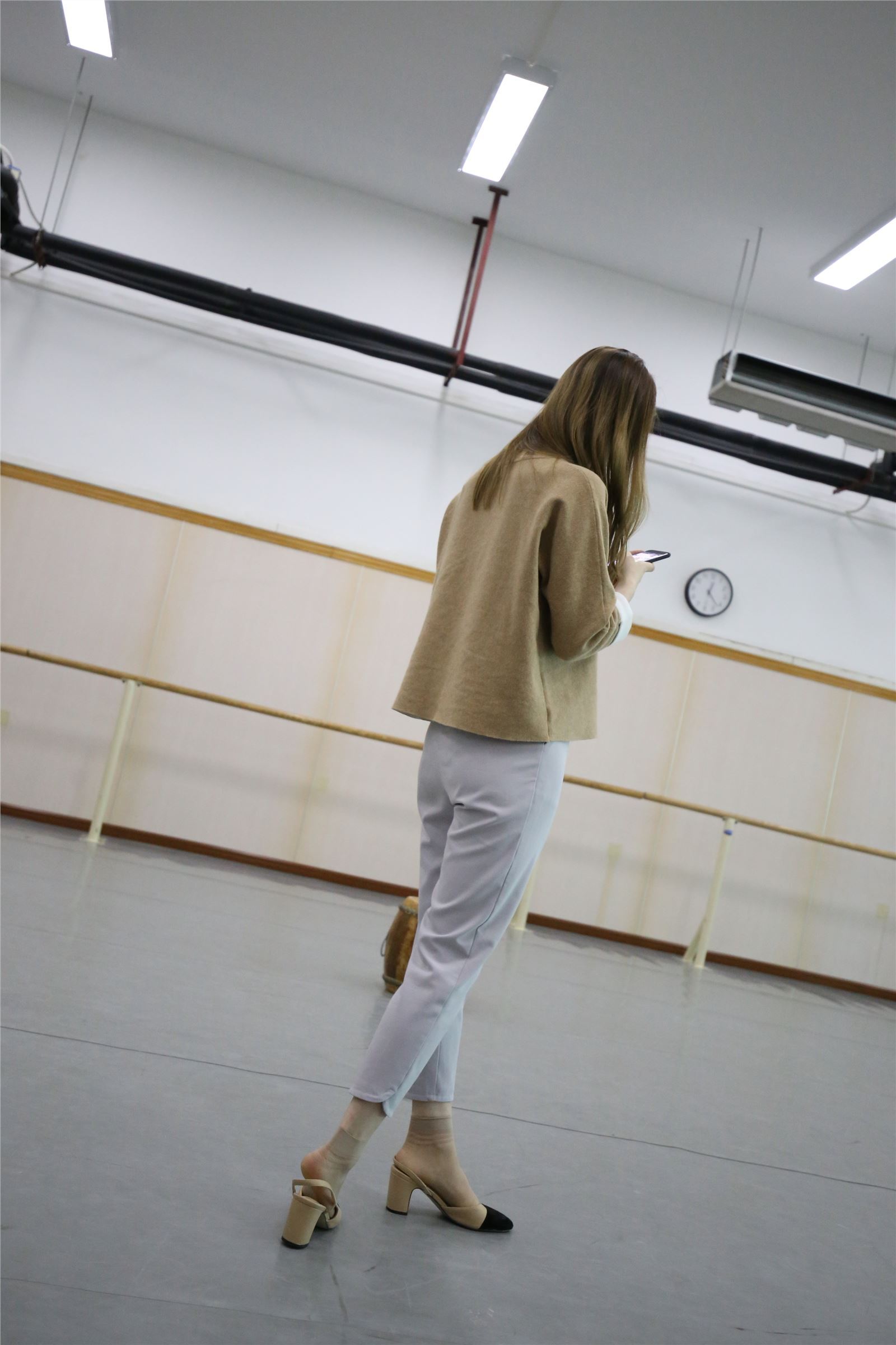 高中生-大西瓜套图 (50) 83P  ZXS-A224