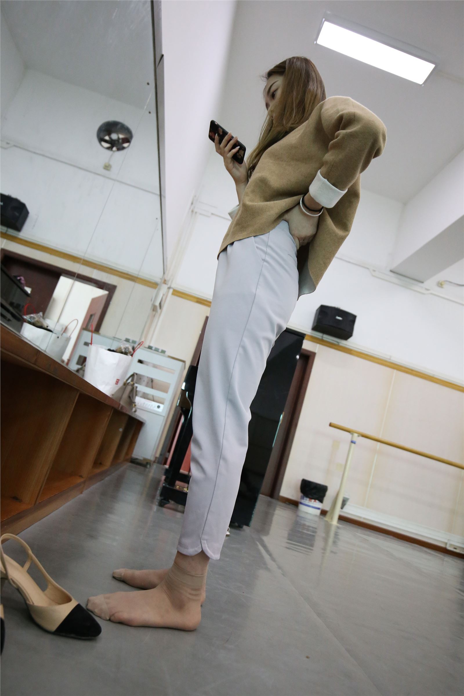 高中生-大西瓜套图 (50) 83P  ZXS-A224