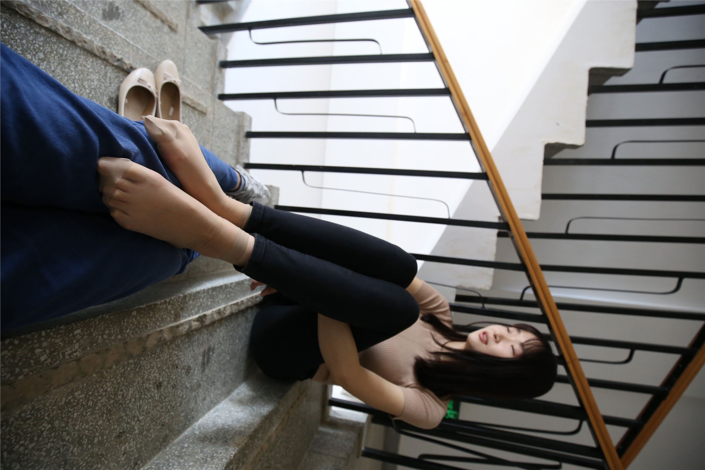 高中生-大西瓜套图 (51) 78P  ZXS-A225