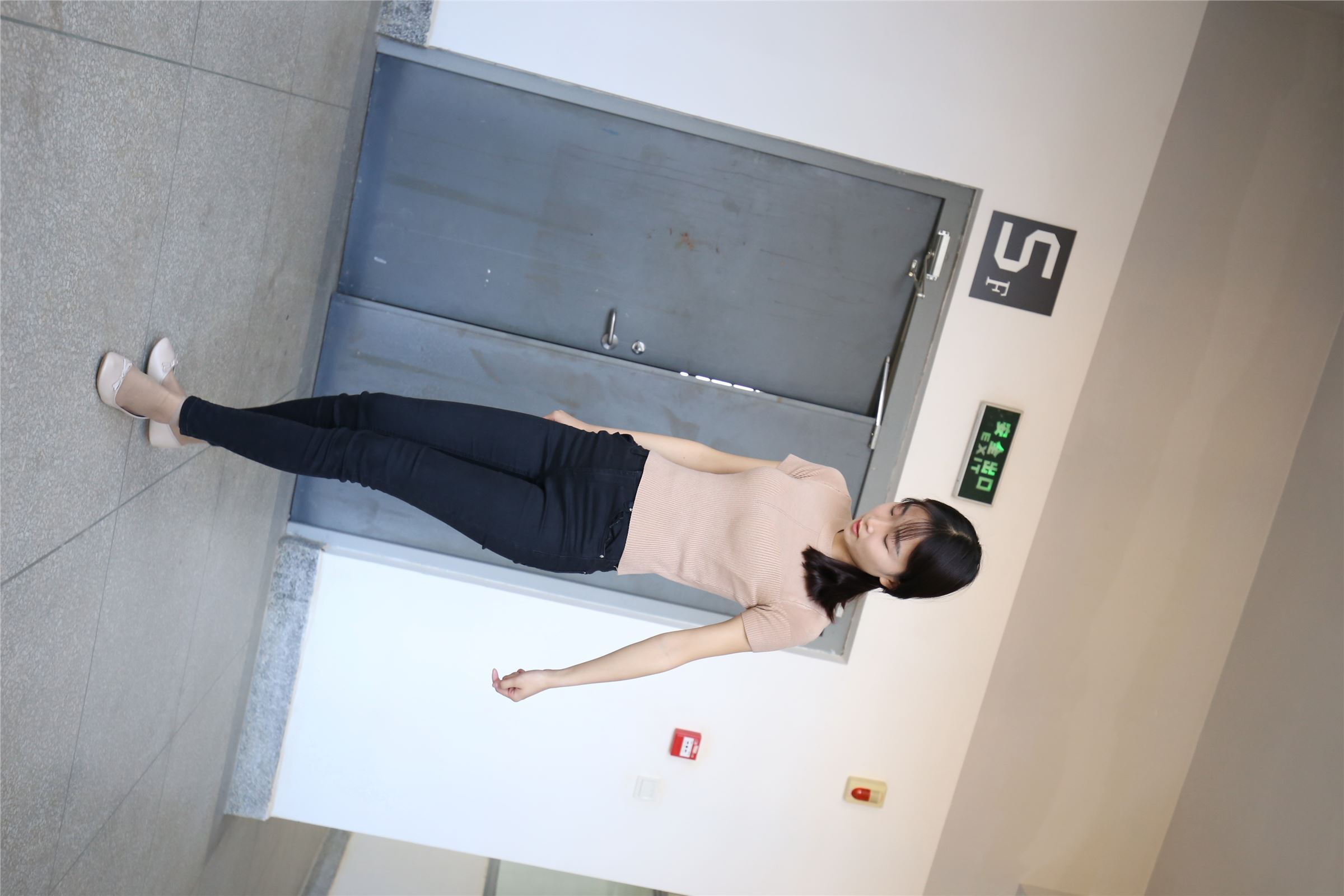 高中生-大西瓜套图 (54) 103P  ZXS-A228