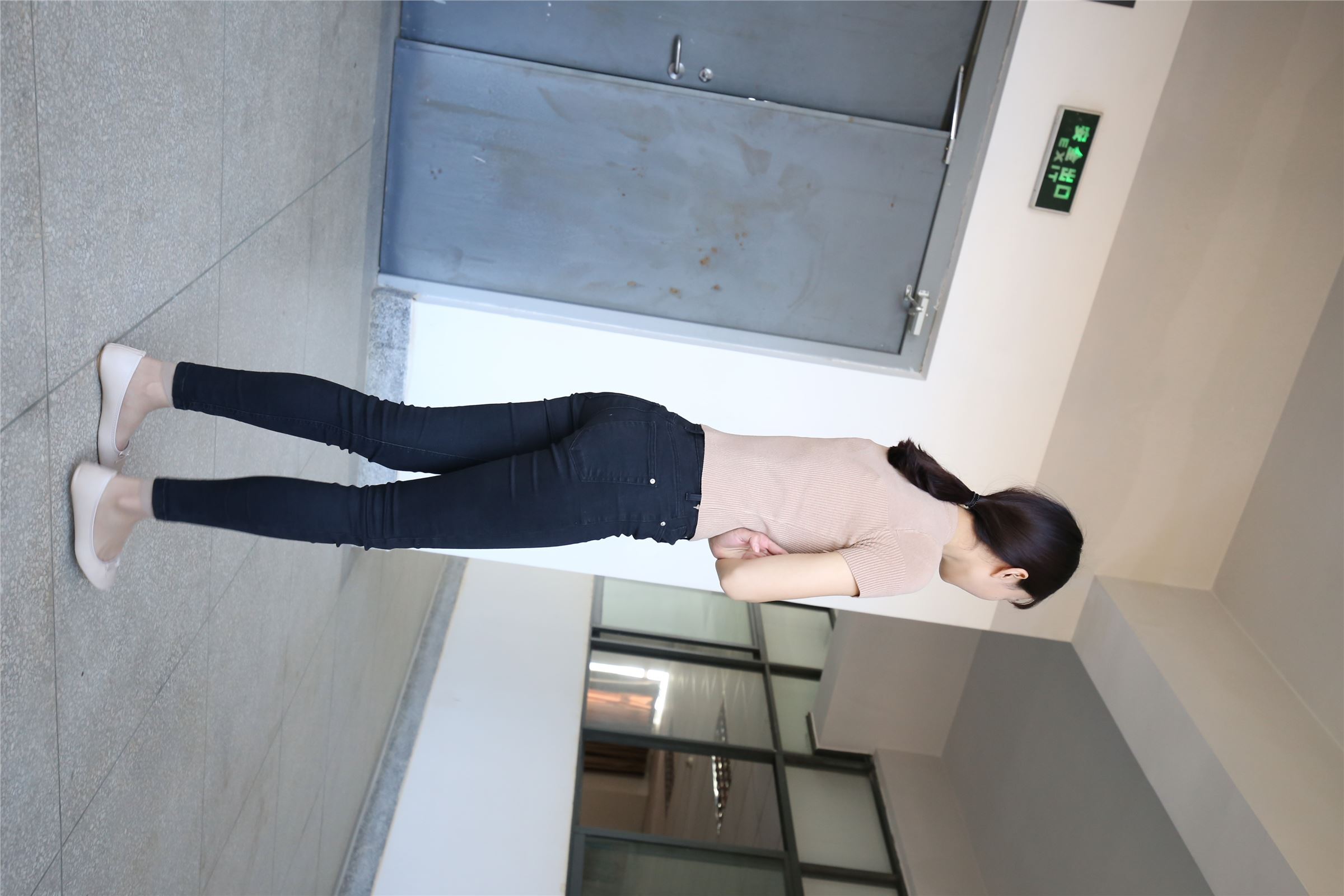 高中生-大西瓜套图 (54) 103P  ZXS-A228