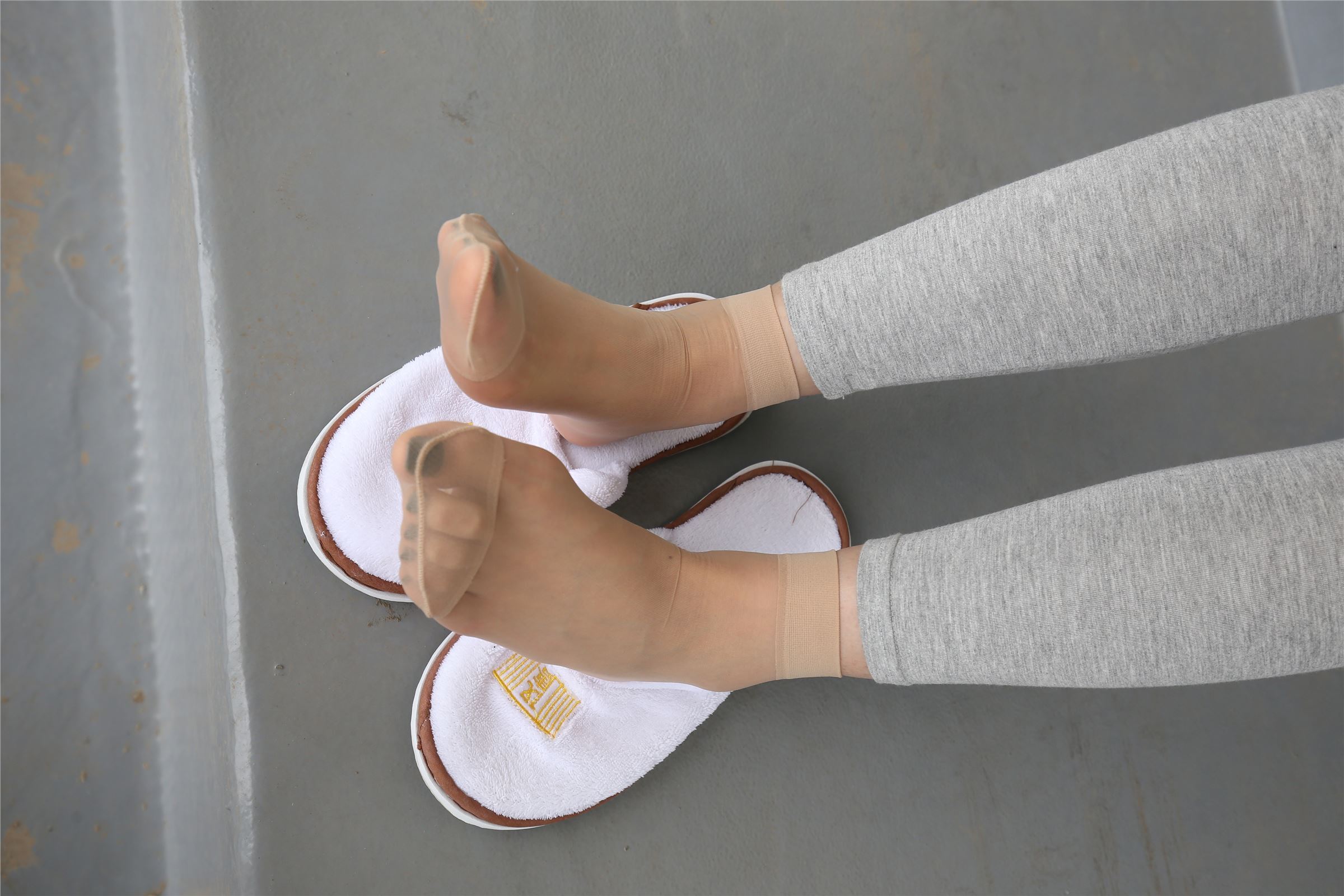 高中生-大西瓜套图 (55) 107P  ZXS-A229