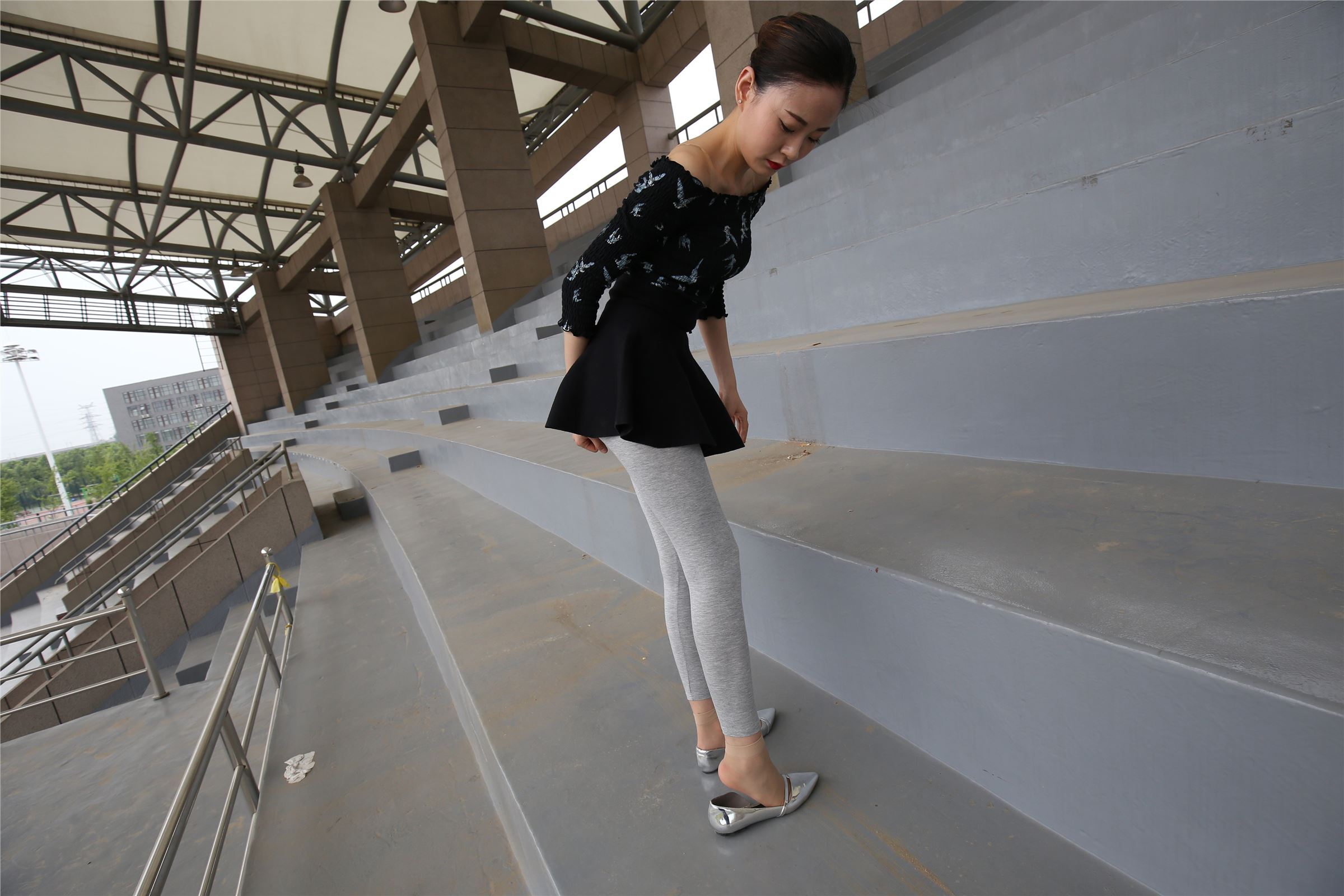 高中生-大西瓜套图 (56) 99P  ZXS-A230