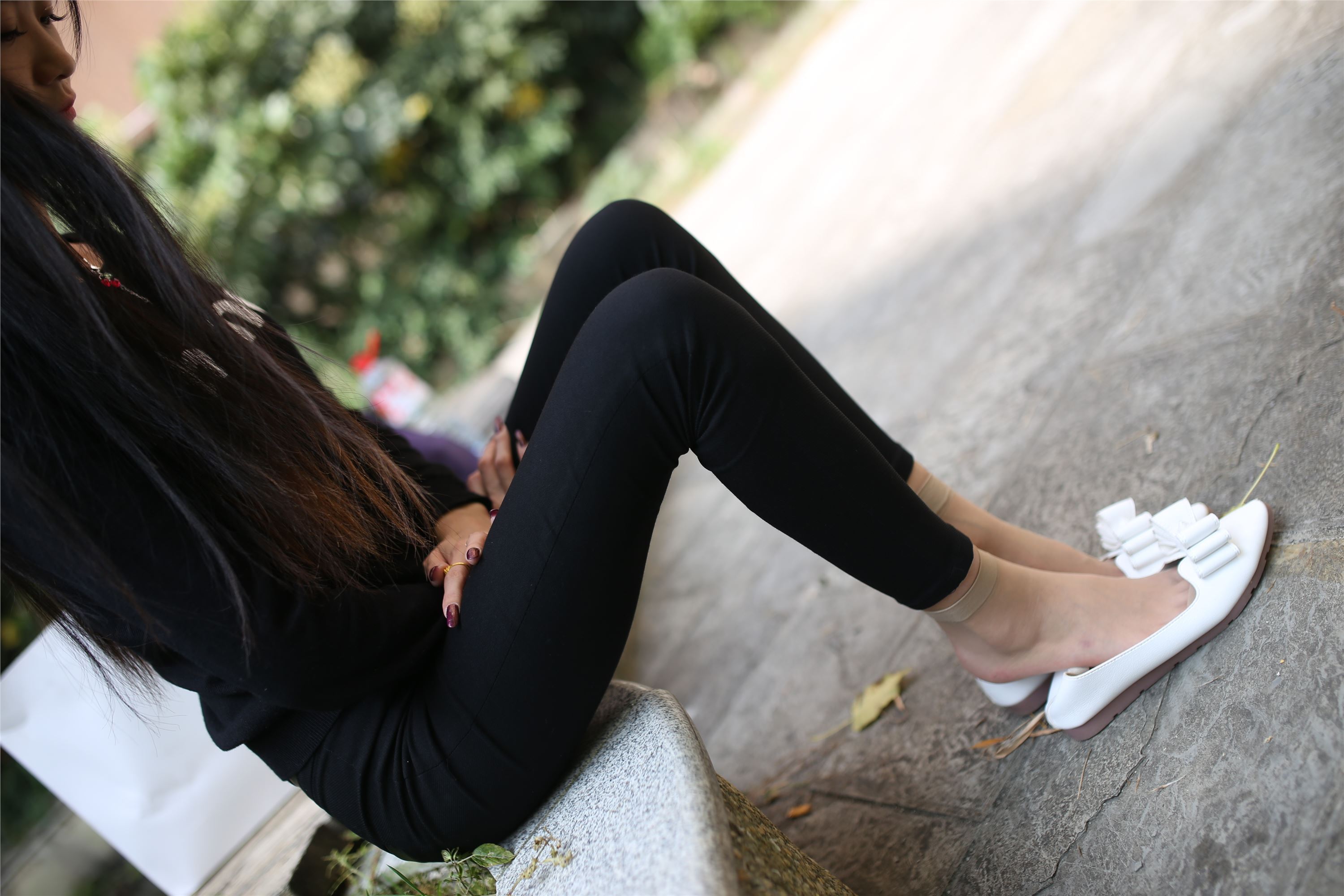 学妹肉丝 105P   ZXS-A115