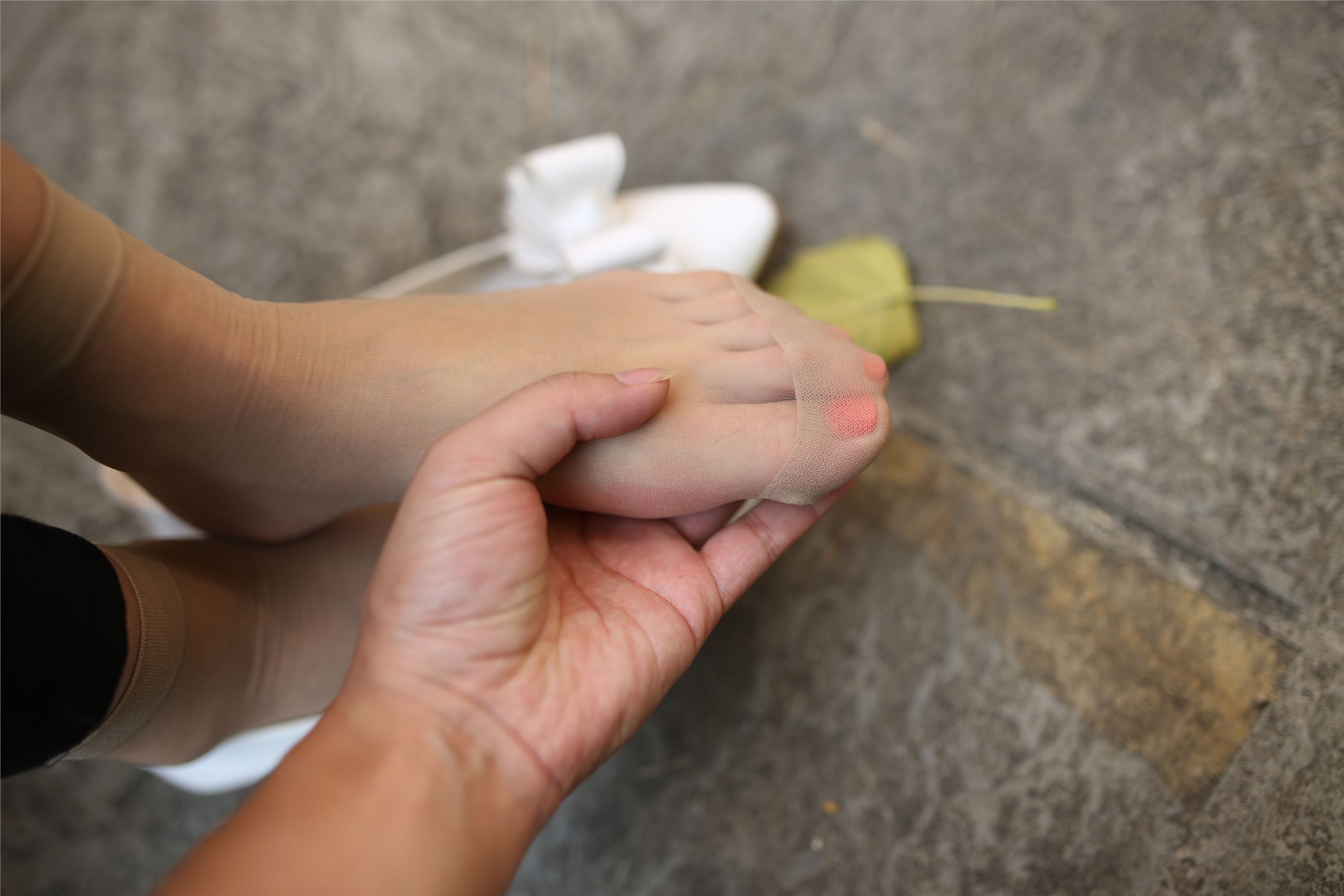 学妹肉丝 105P   ZXS-A115