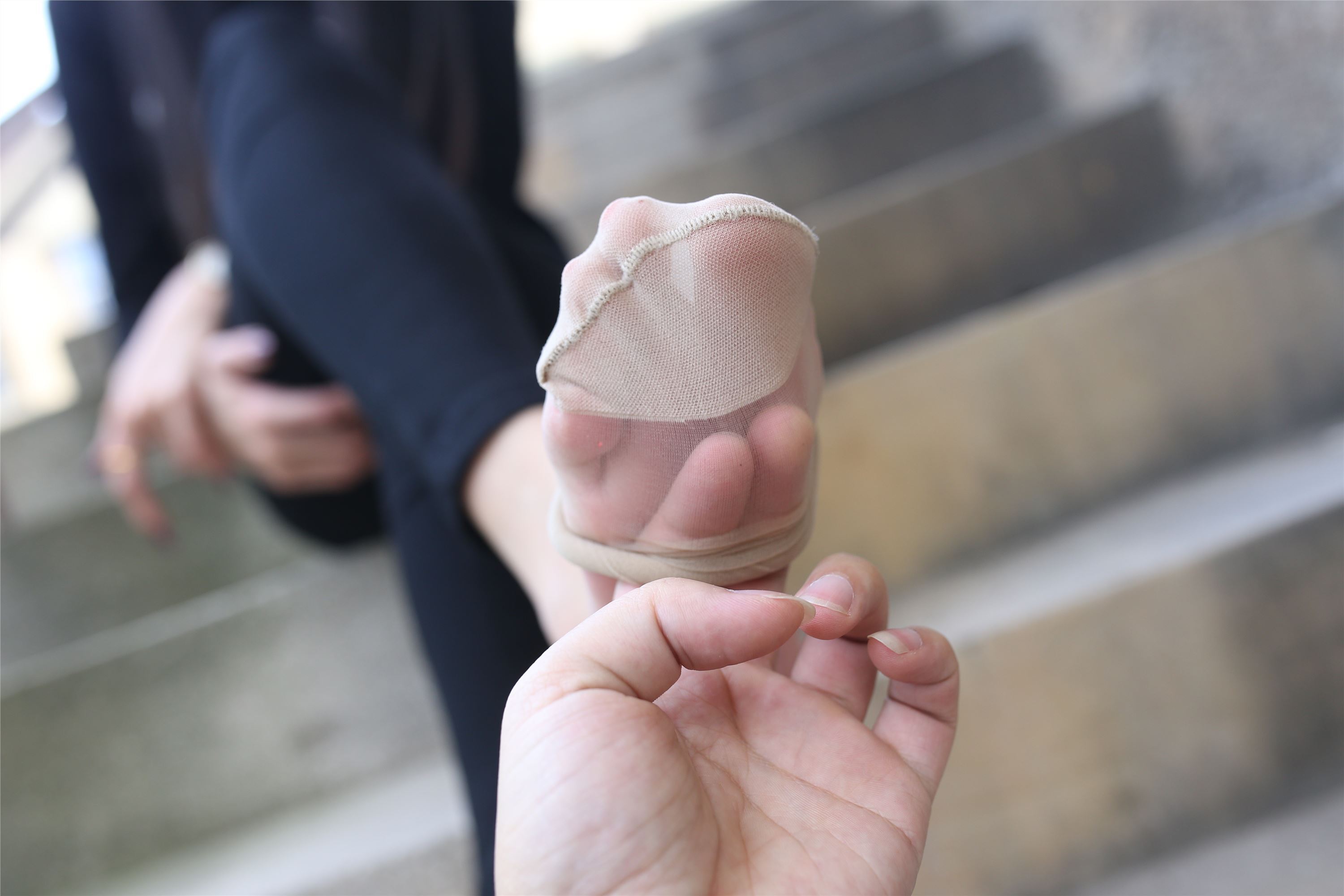 学妹肉丝 105P   ZXS-A115