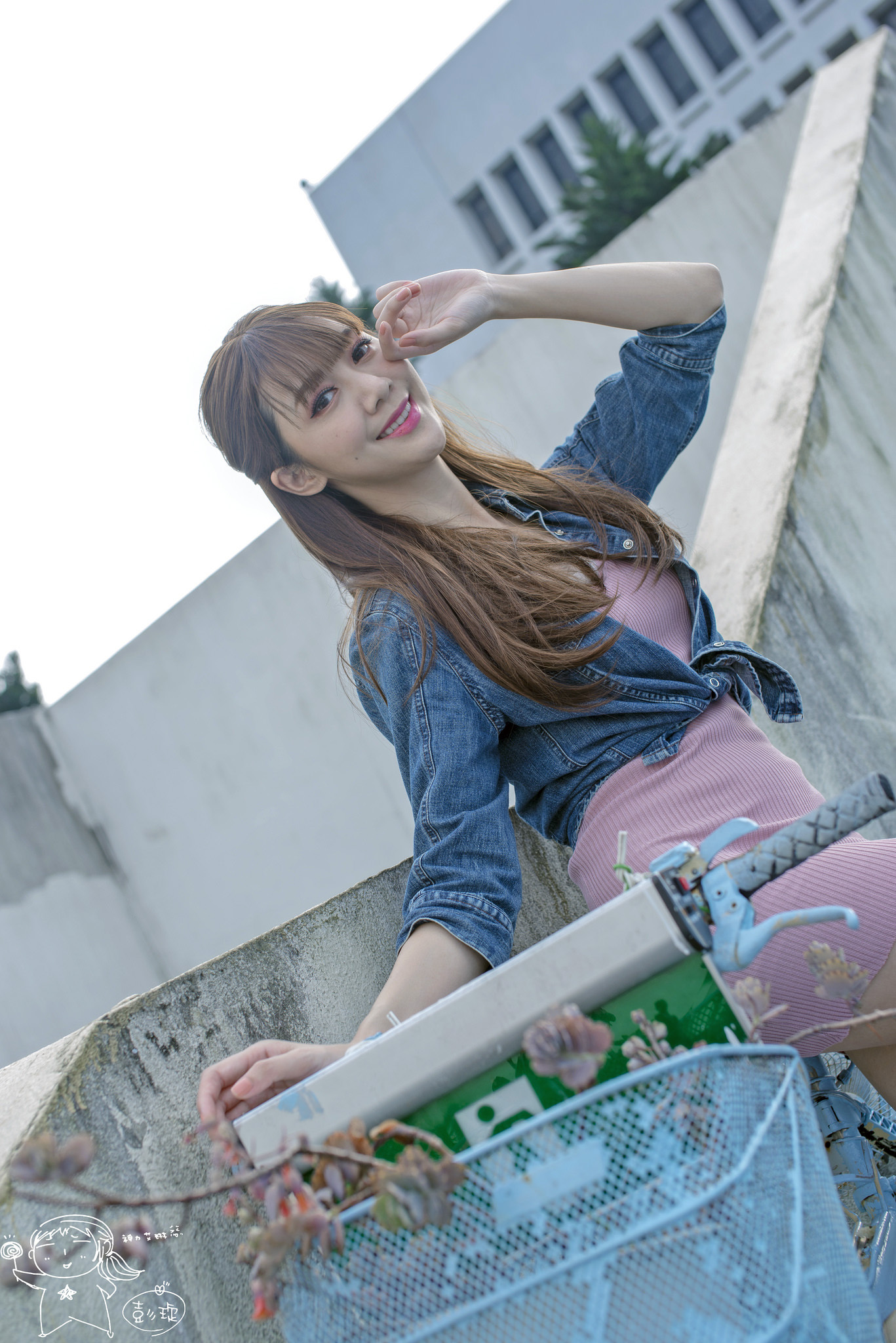 [Beautyleg番外篇]霸丸摄影 邻家女孩 彭琁