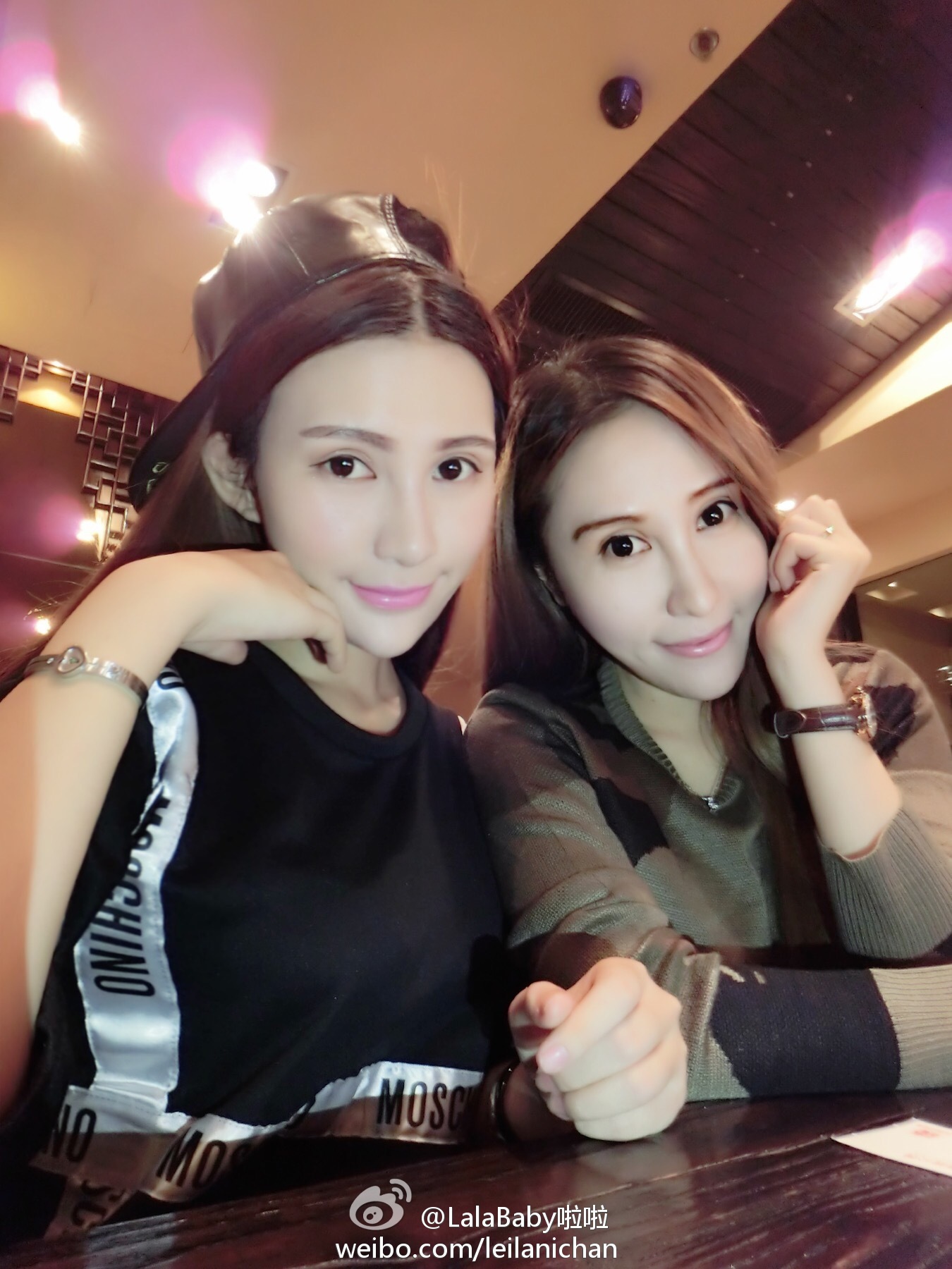 清新美少女 LalaBaby啦啦 生活照01