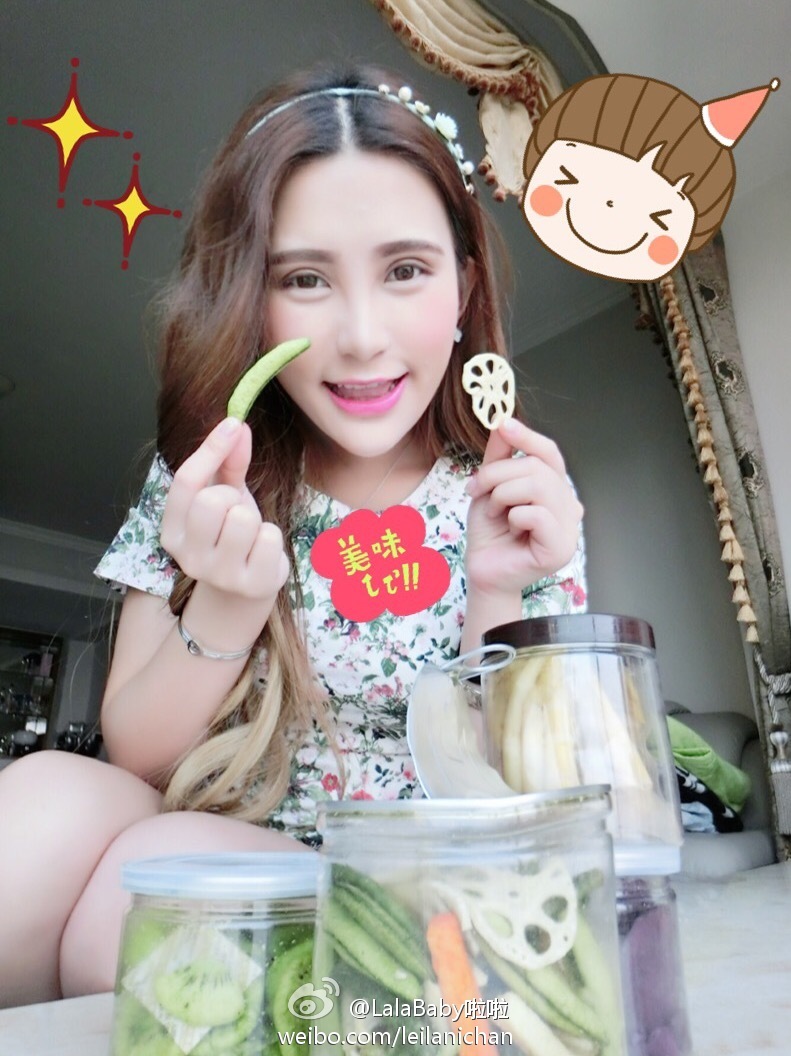 清新美少女 LalaBaby啦啦 生活照 2