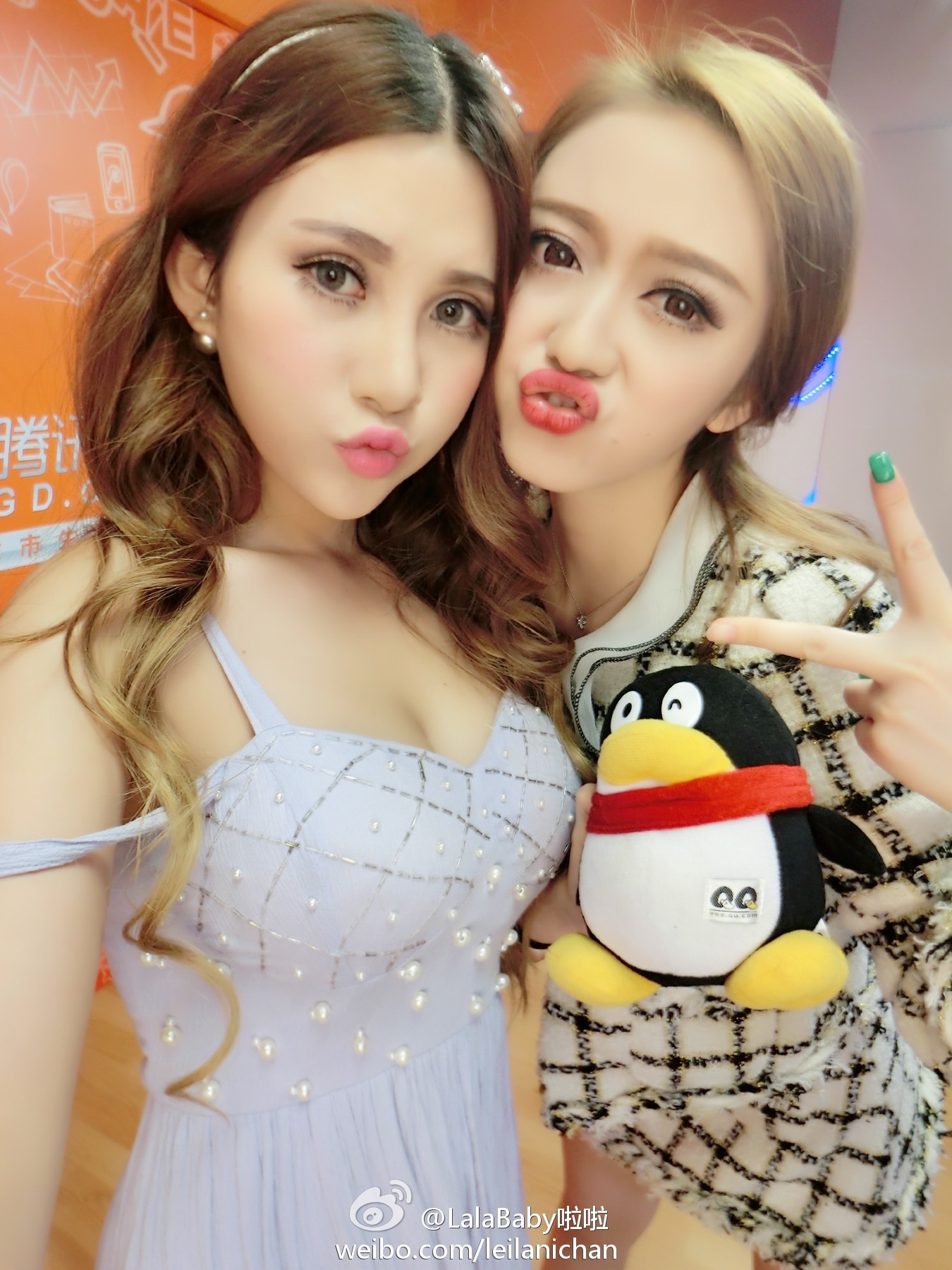 清新美少女 LalaBaby啦啦 生活照 2