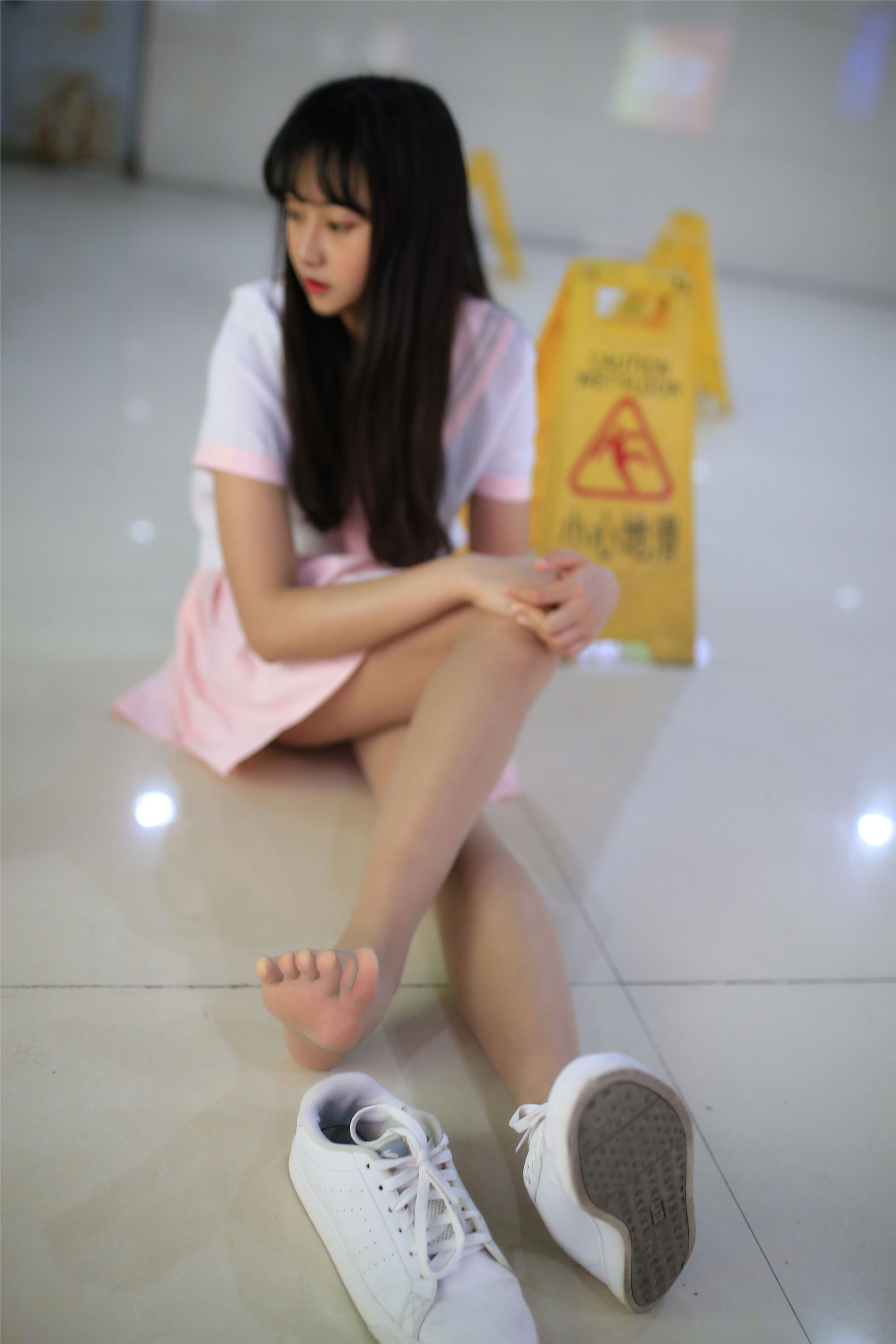 124张诗敏地铁少女92p 纳丝摄影