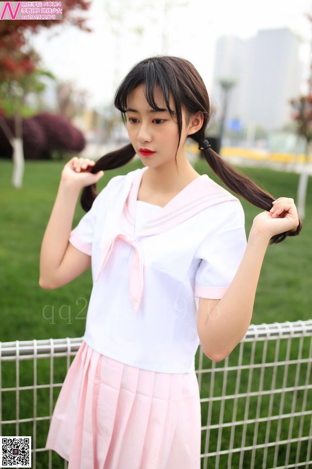 124张诗敏地铁少女92p 纳丝摄影