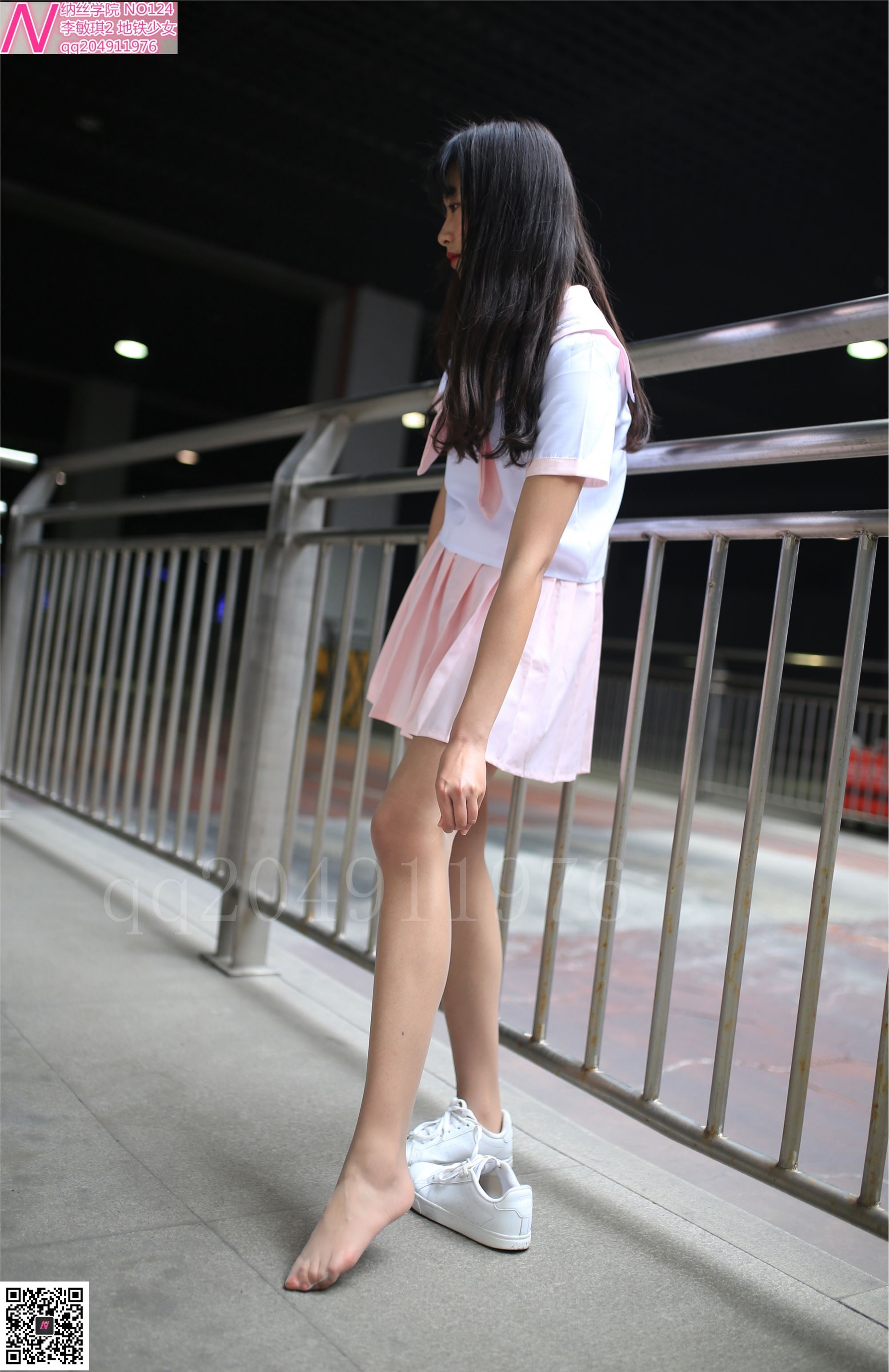 124张诗敏地铁少女92p 纳丝摄影