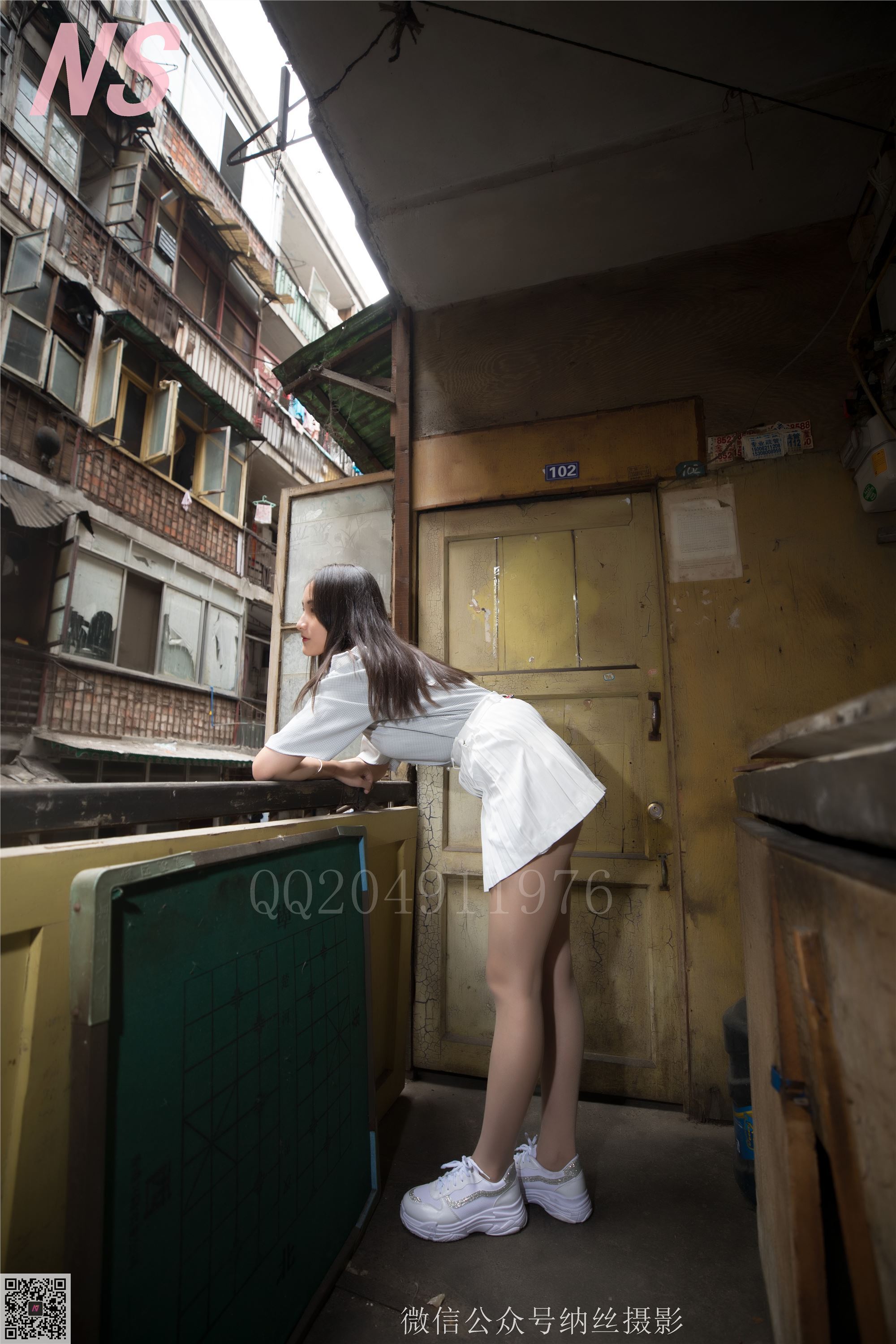 135偲偲76p 纳丝摄影