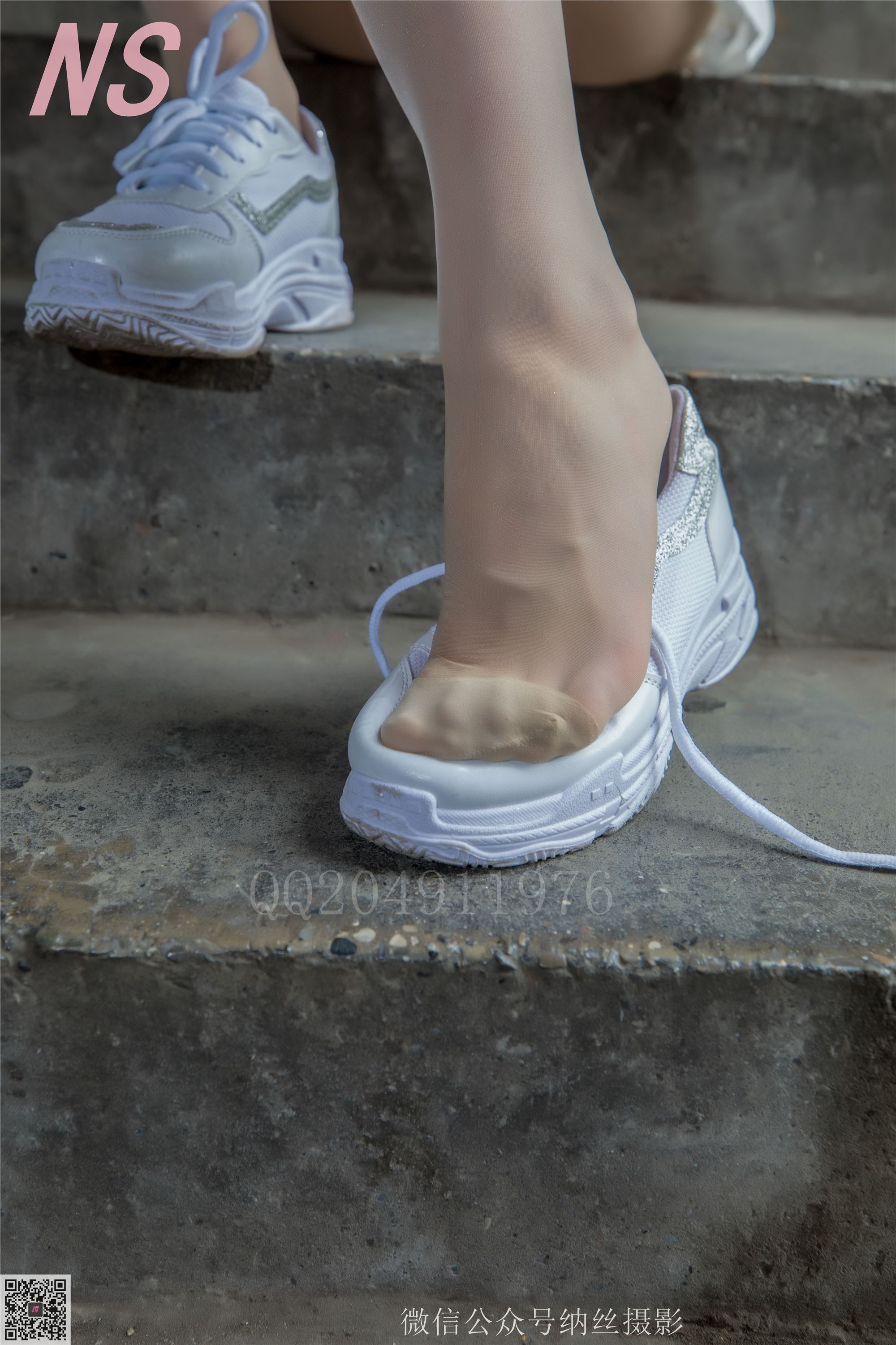 135偲偲76p 纳丝摄影