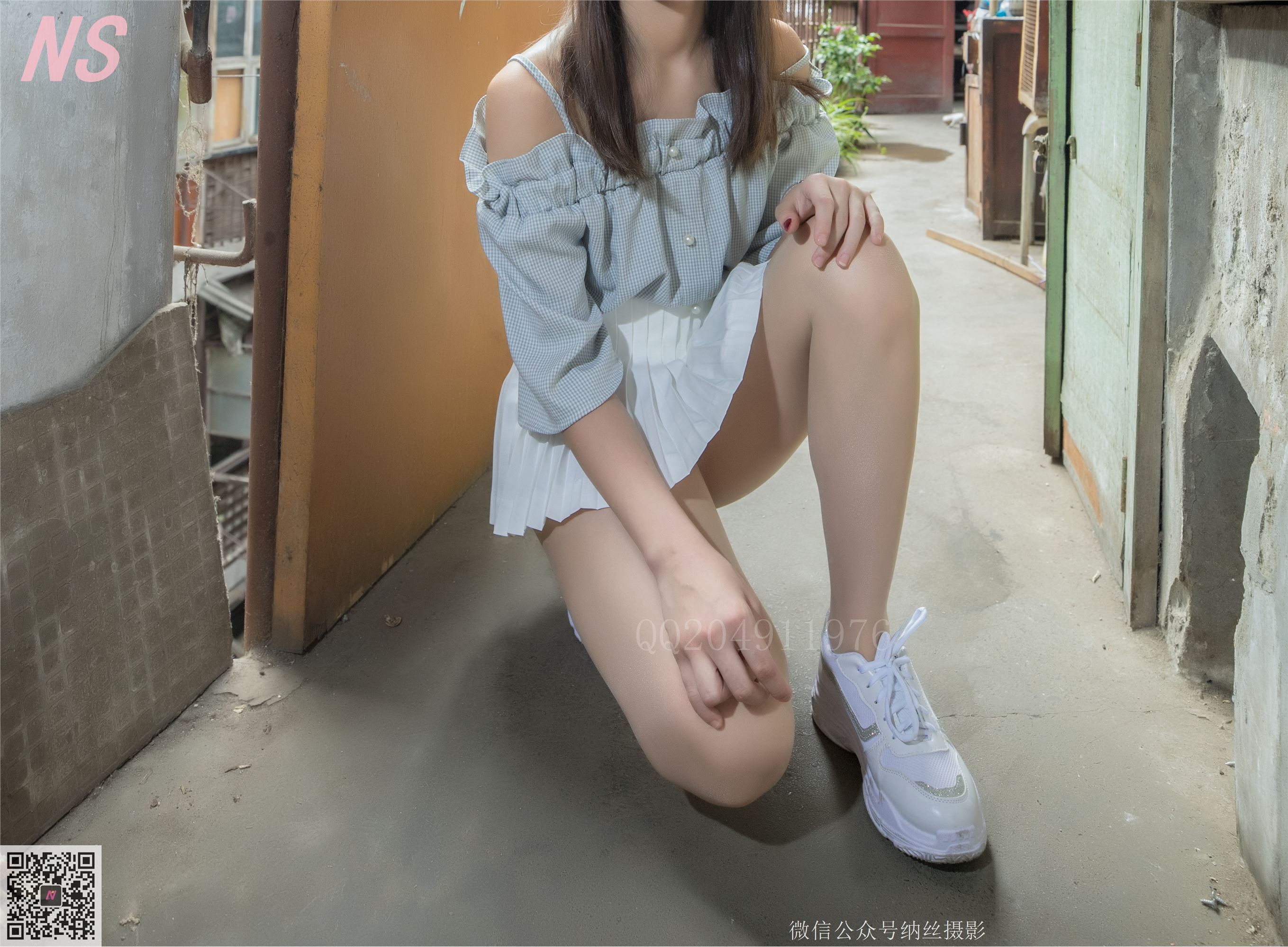 135偲偲76p 纳丝摄影