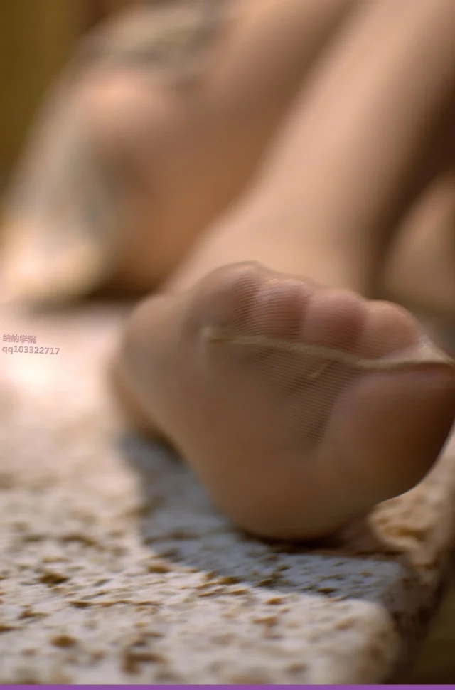 023月儿66p 纳丝摄影