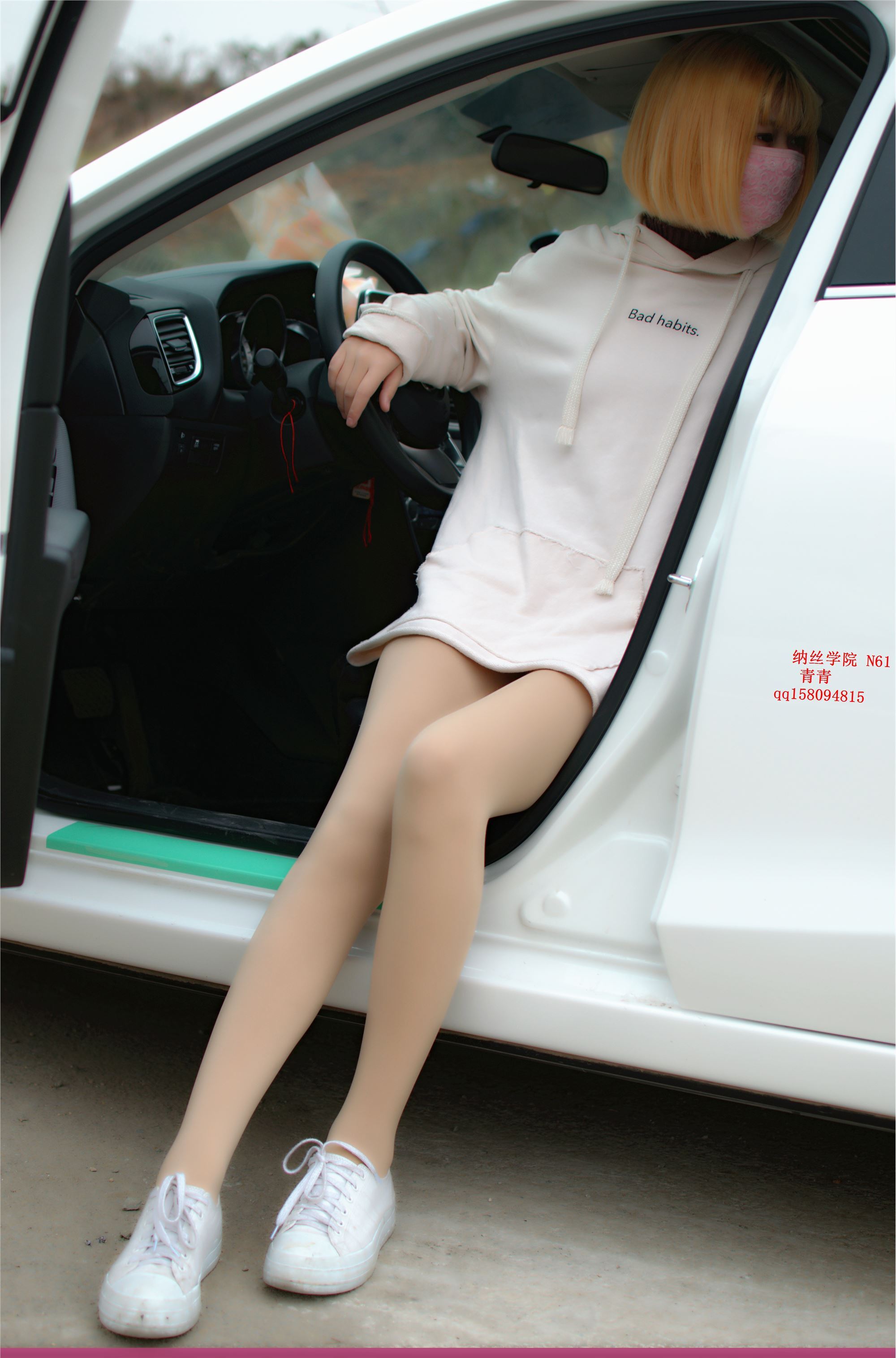 061小青48p 纳丝摄影第二部分